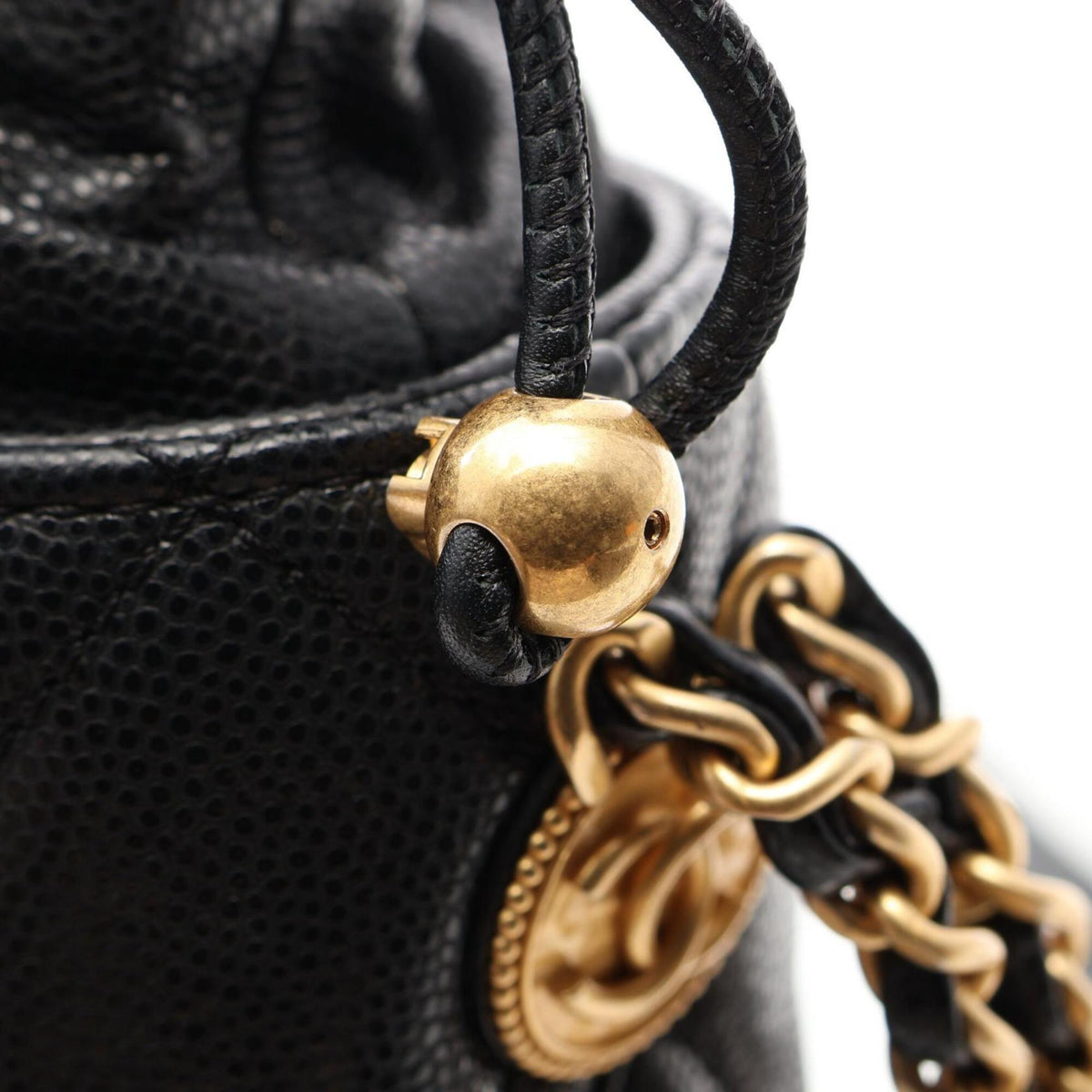 Chanel Black Grained Calfskin Handbag Shoulder Bag (Pre-Owned)