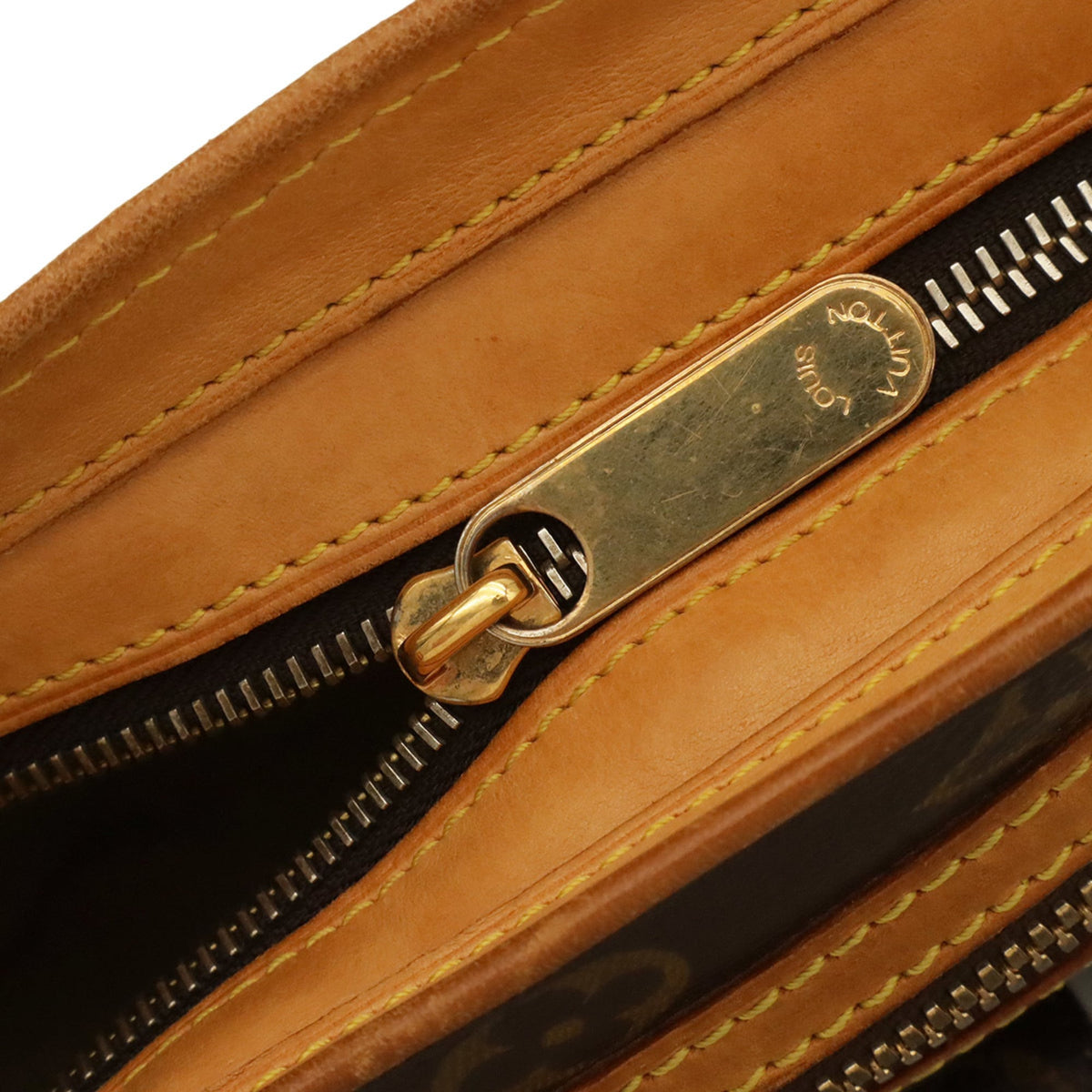 Louis Vuitton Brown Monogram Canvas Shoulder Bag (Pre-Owned)
