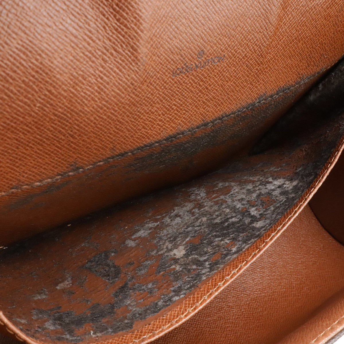 Louis Vuitton Brown Monogram Monogram Shoulder Bag (Pre-Owned)