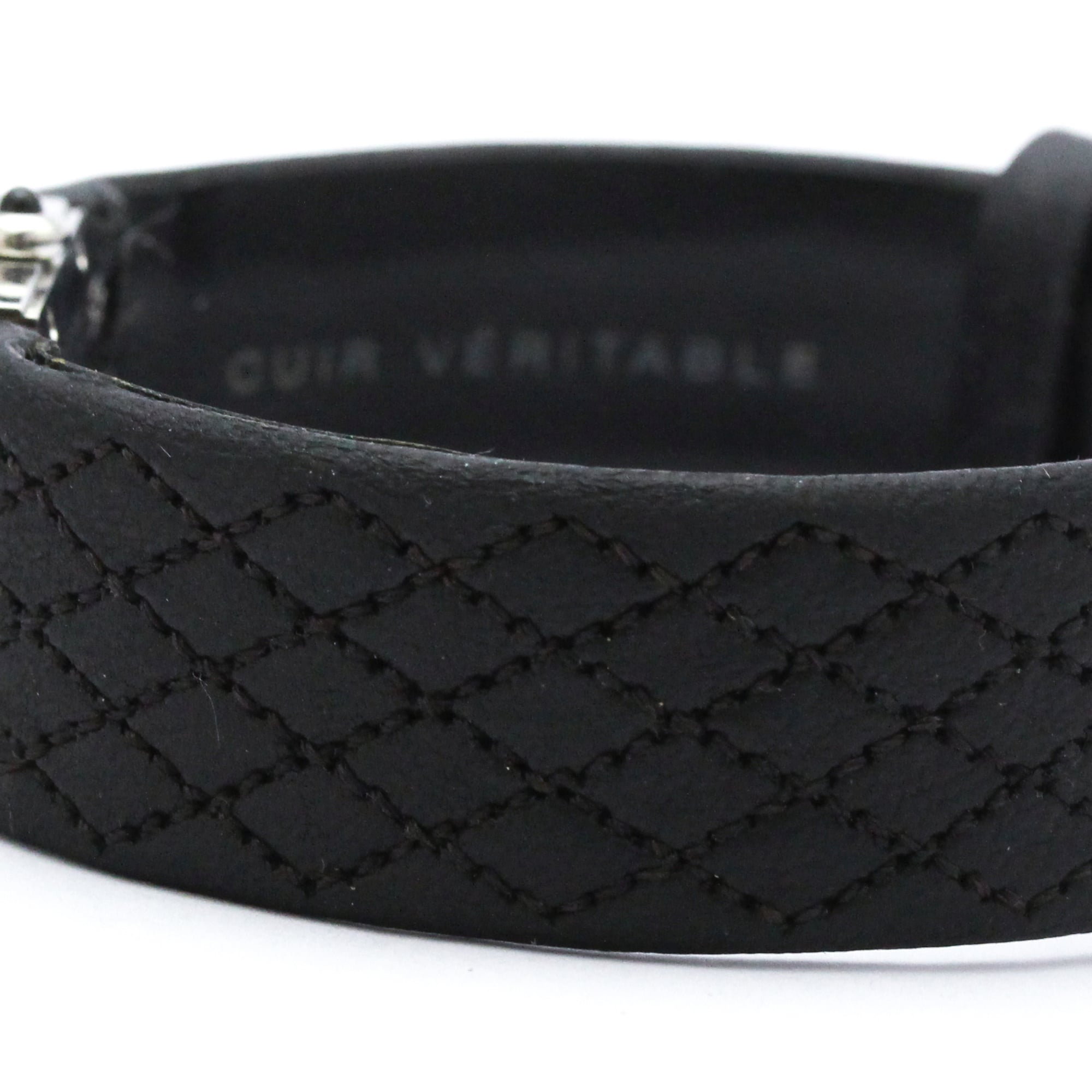 Chanel Matelasse Quartz Watch Stainless Steel And Quilted Leather Watch (Pre-Owned)