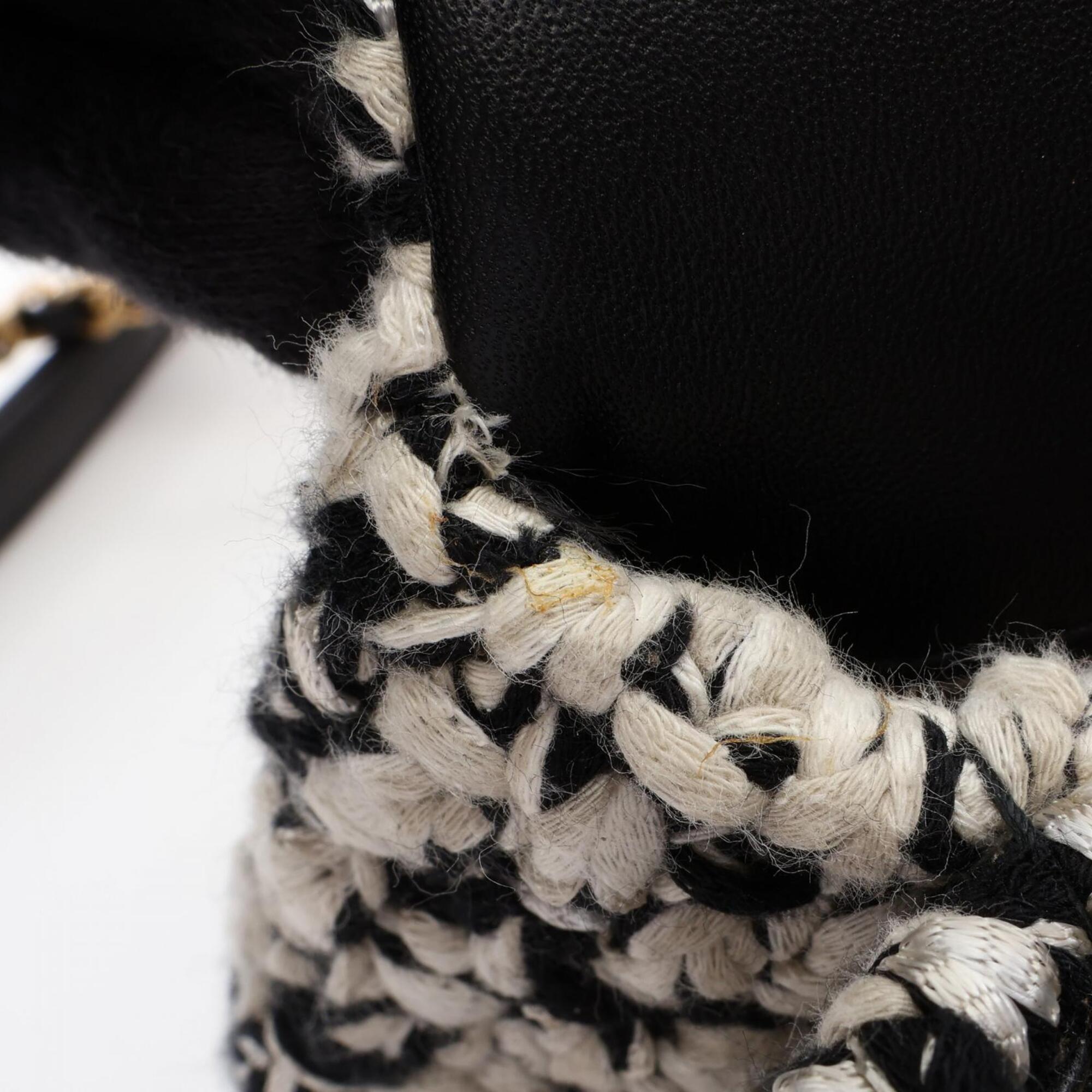 Chanel Black White Fabric Leather Handbag (Pre-Owned)