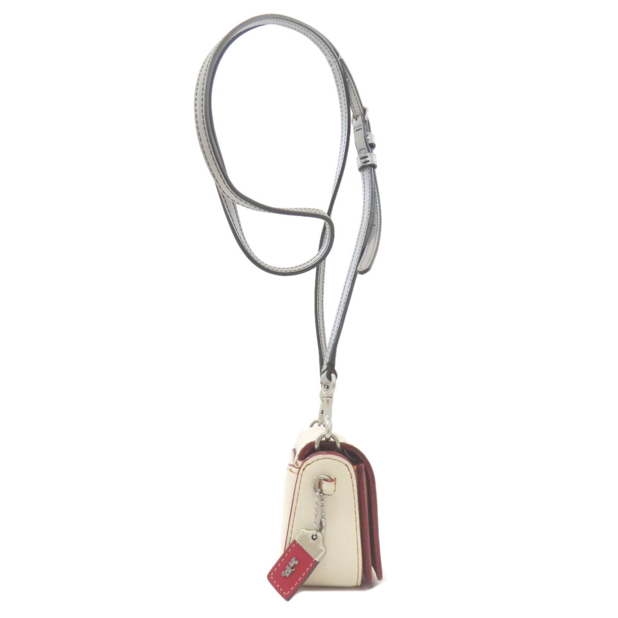 Coach White Leather Shoulder Bag (Pre-Owned)
