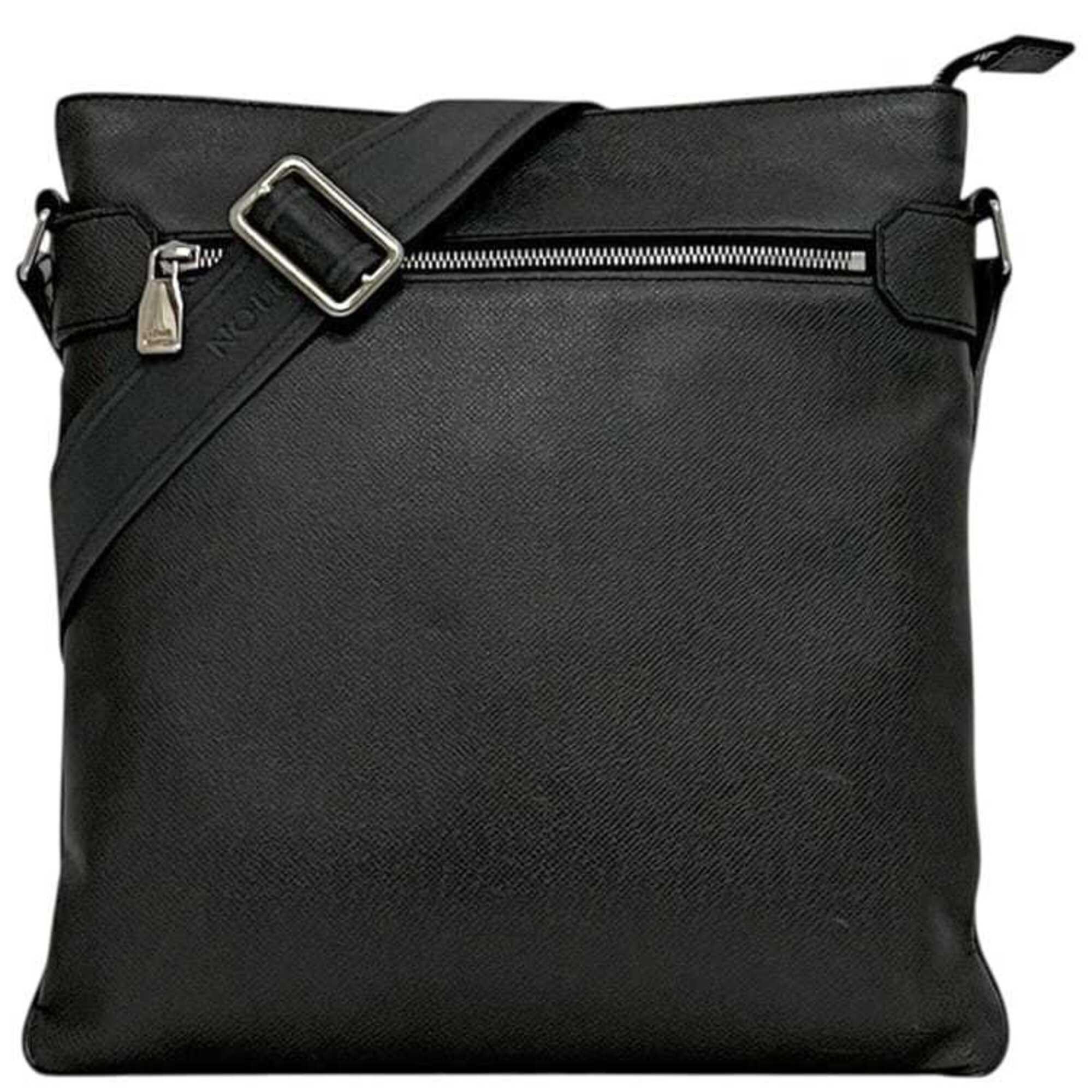 Louis Vuitton Ardoise Gray Taiga Leather Shoulder Bag (Pre-Owned)