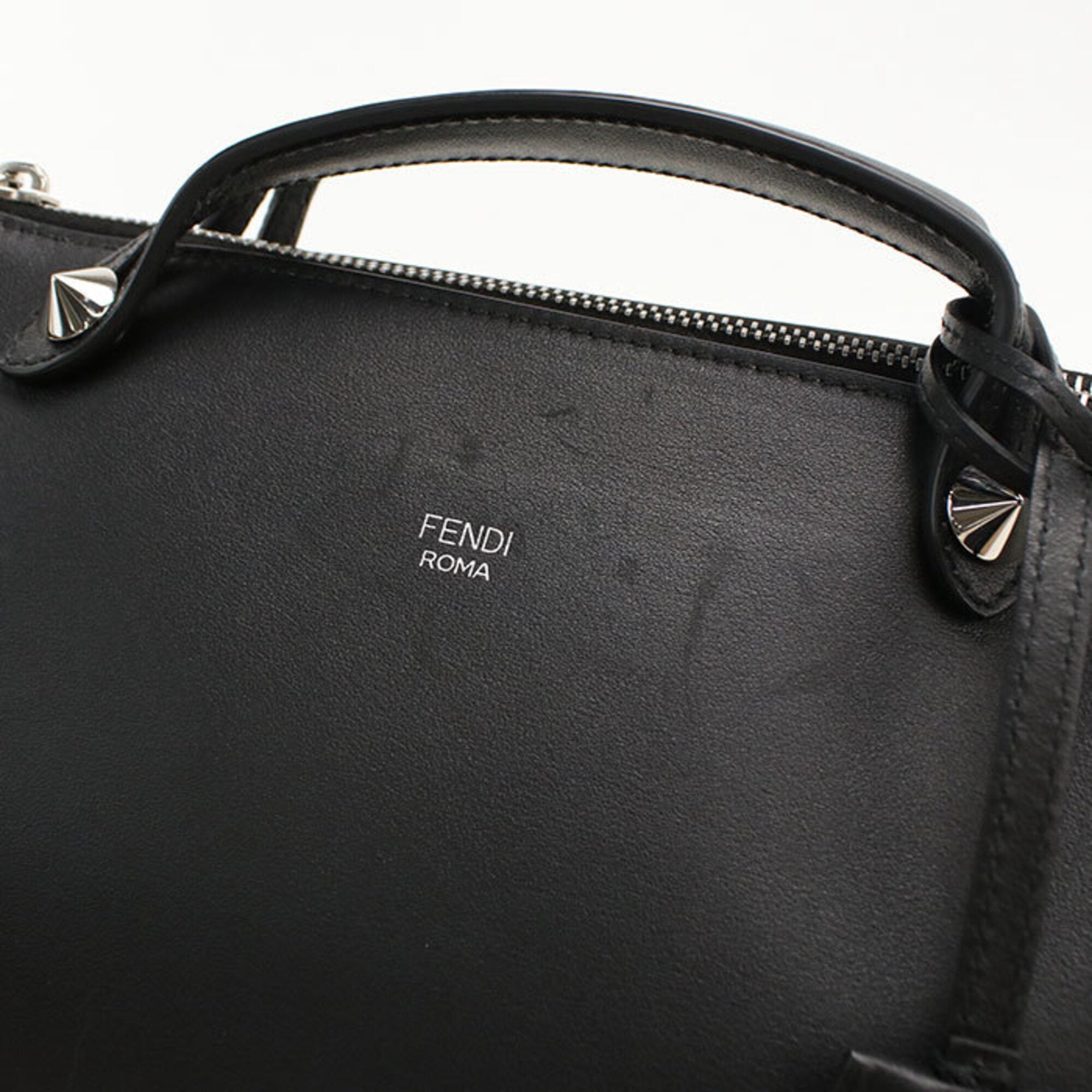 Fendi Black Leather Handbag (Pre-Owned)