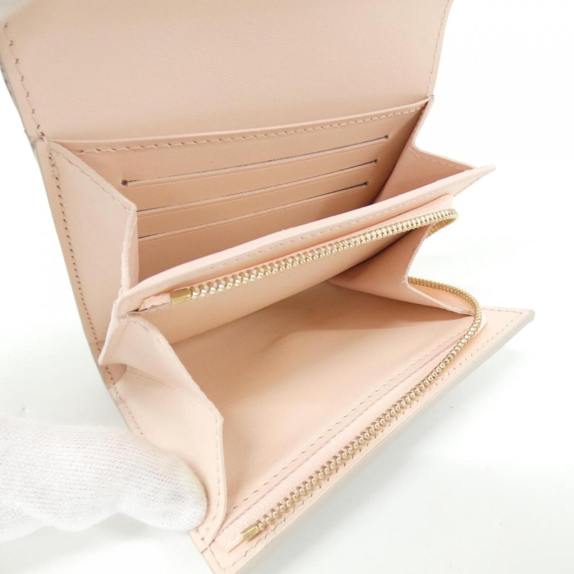 Louis Vuitton Beige Leather Wallet (Bi-Fold) (Pre-Owned)
