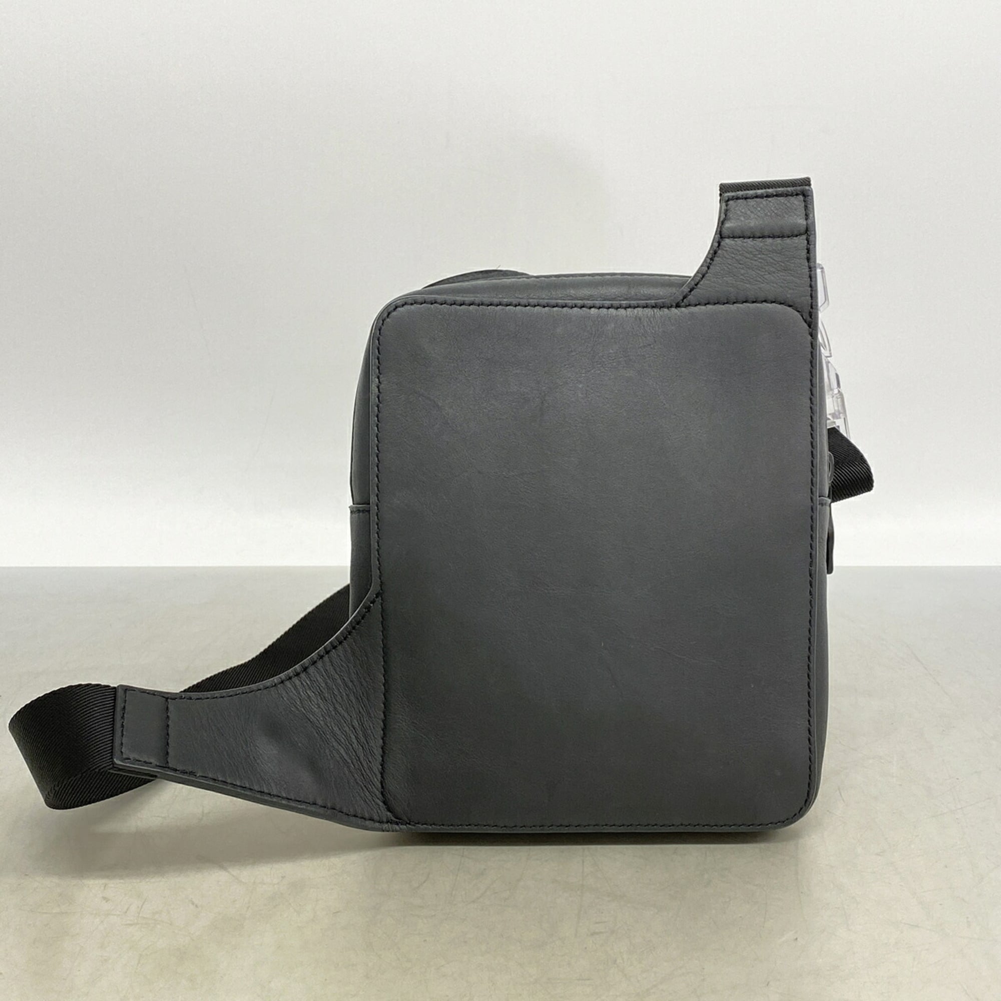 Louis Vuitton Black Sling Bag (Pre-Owned)