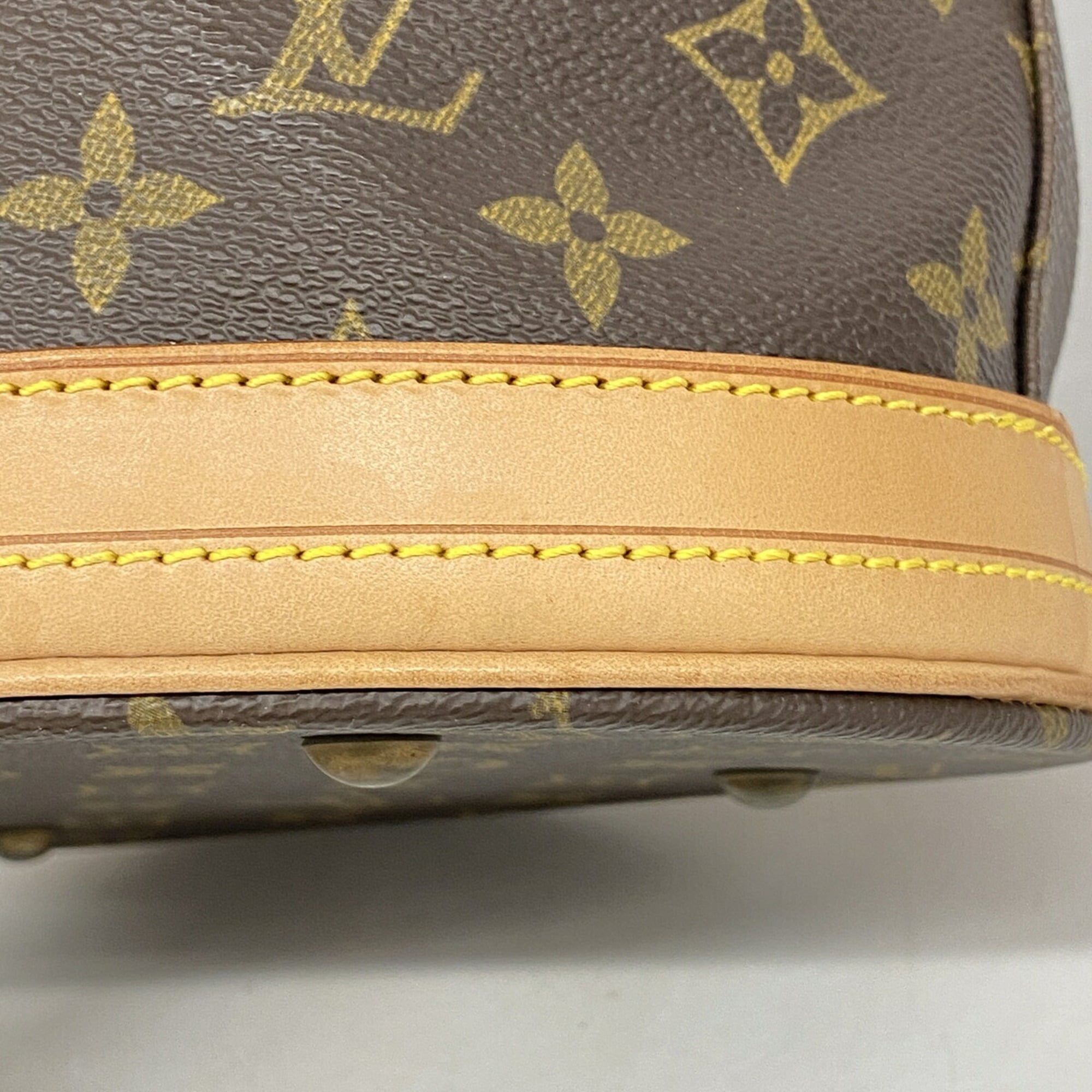 Louis Vuitton Brown Tote Bag (Pre-Owned)