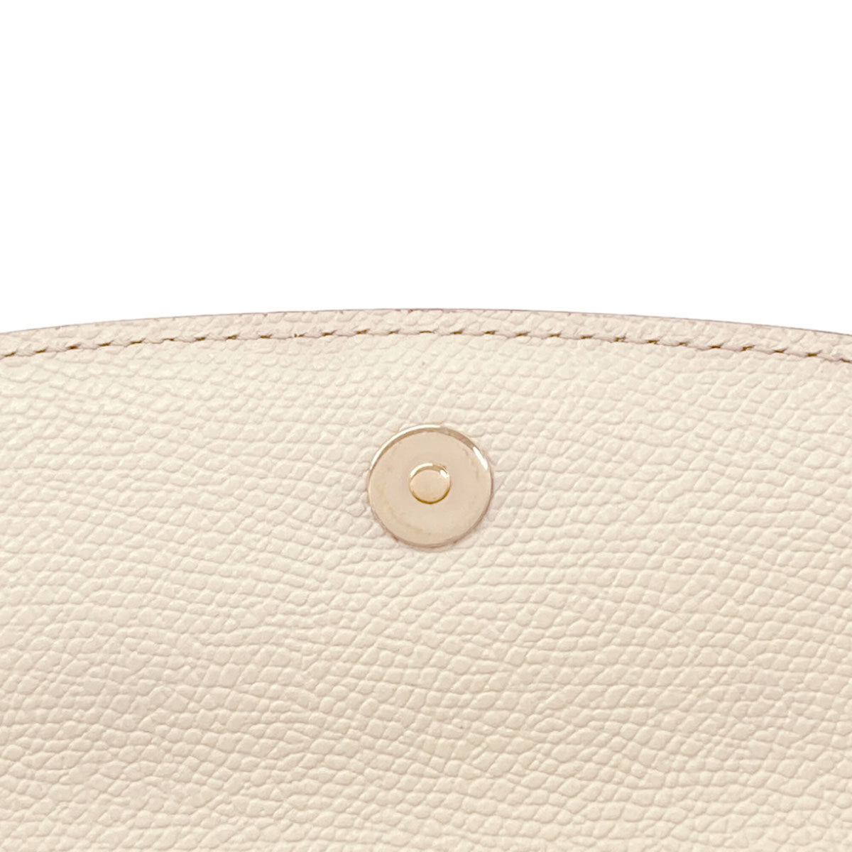 Valextra White Leather Clutch Bag (Pre-Owned)