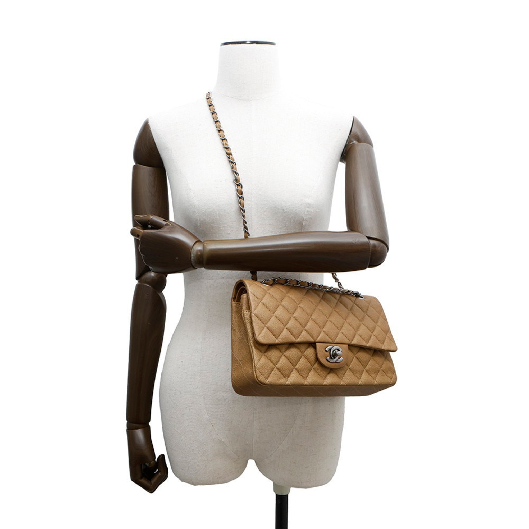 Chanel Matelasse Gold Grained Calfskin Shoulder Bag (Pre-Owned)