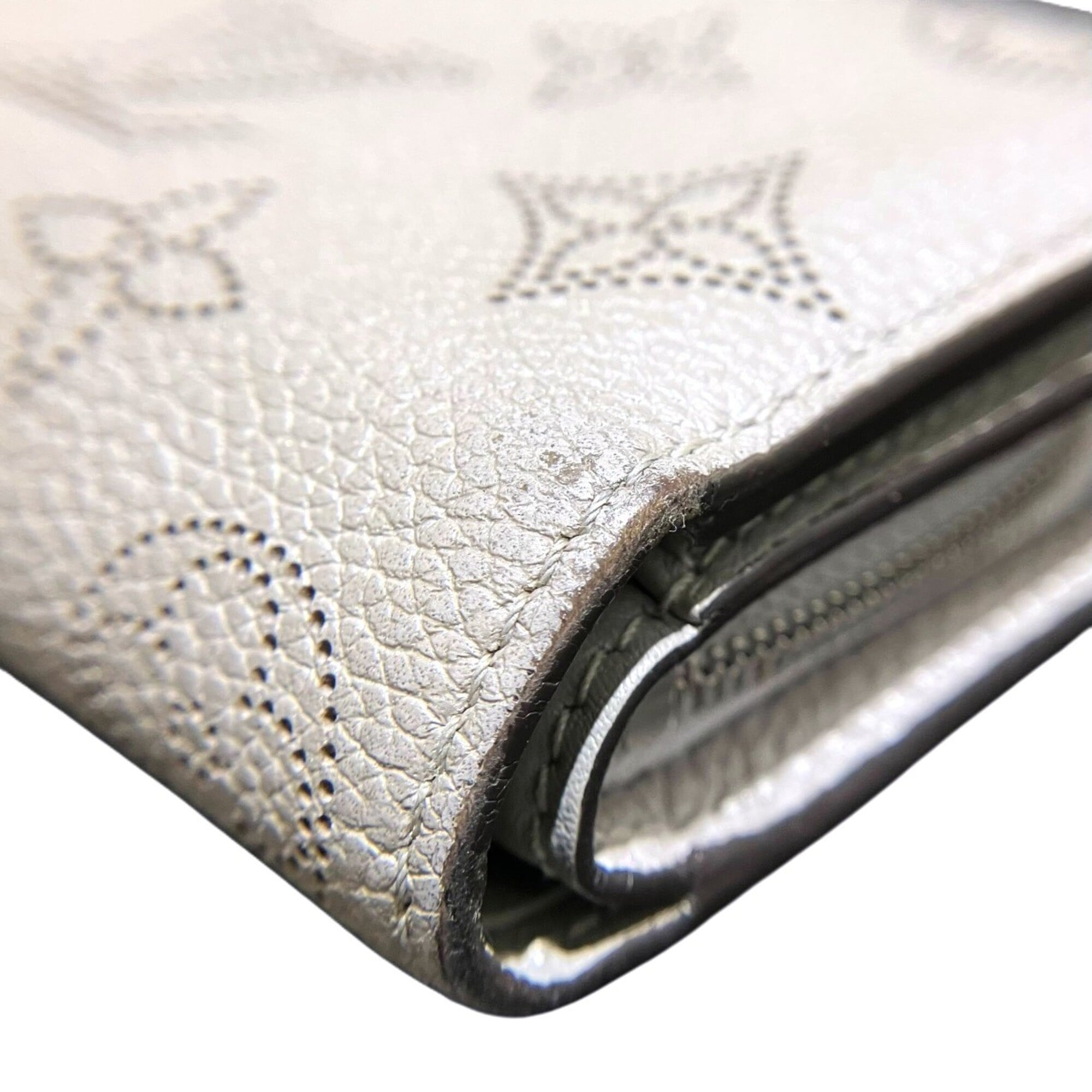 Louis Vuitton Mahina Grayish Leather Wallet (Bi-Fold) (Pre-Owned)