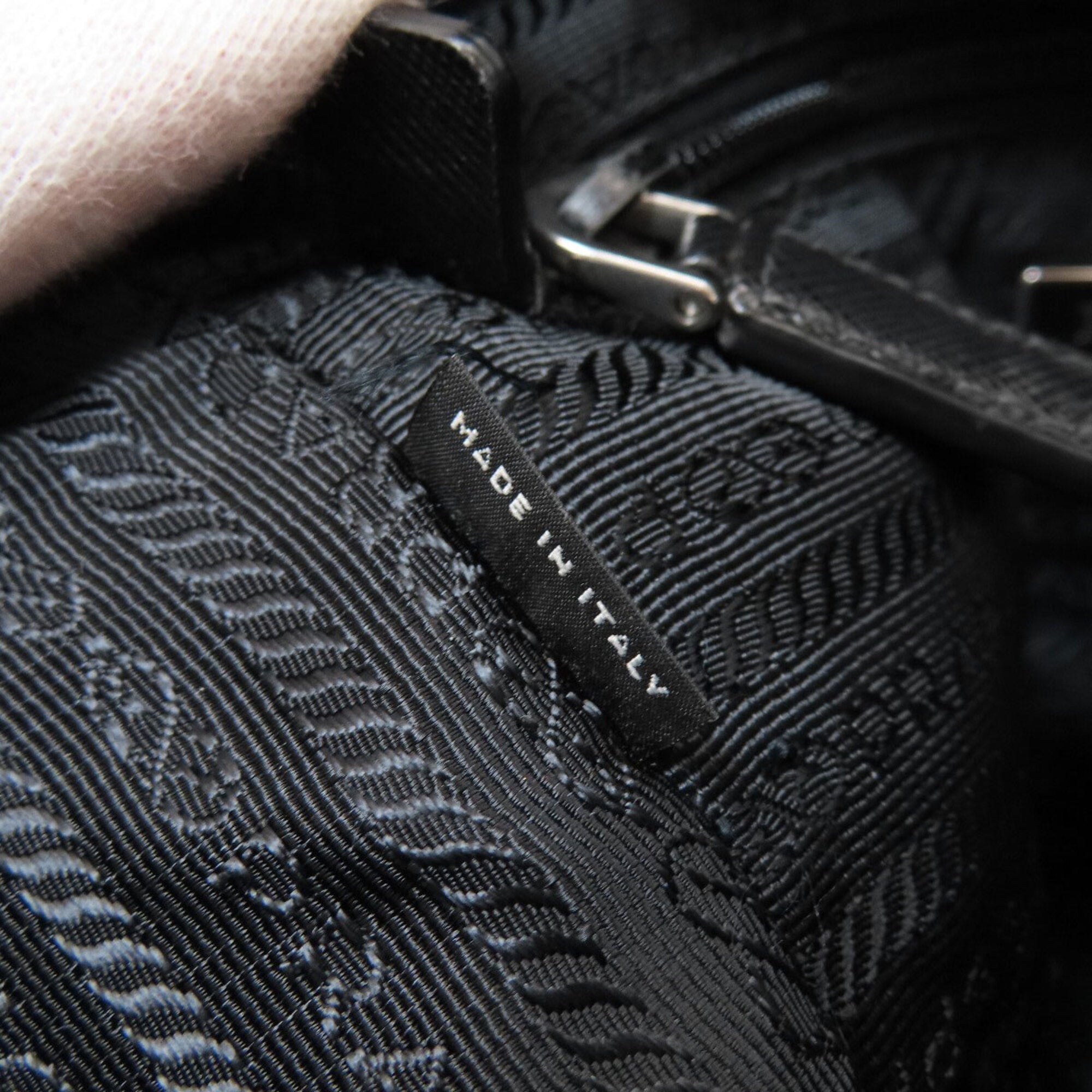Prada Black Nylon Shoulder Bag (Pre-Owned)
