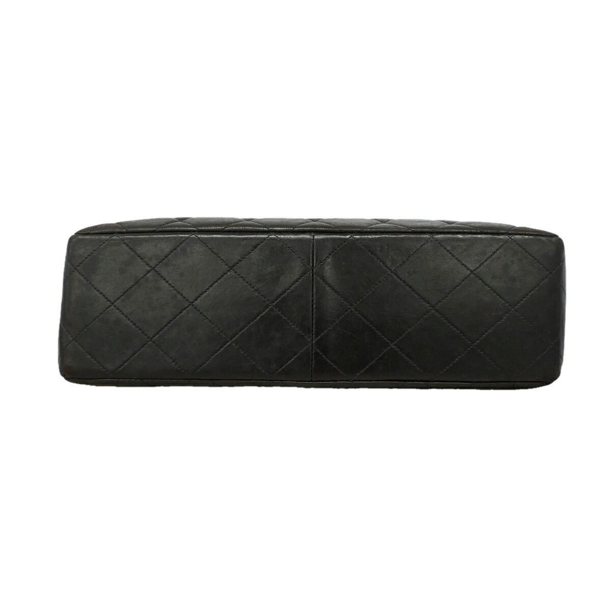 Chanel Black Leather Shoulder Bag (Pre-Owned)