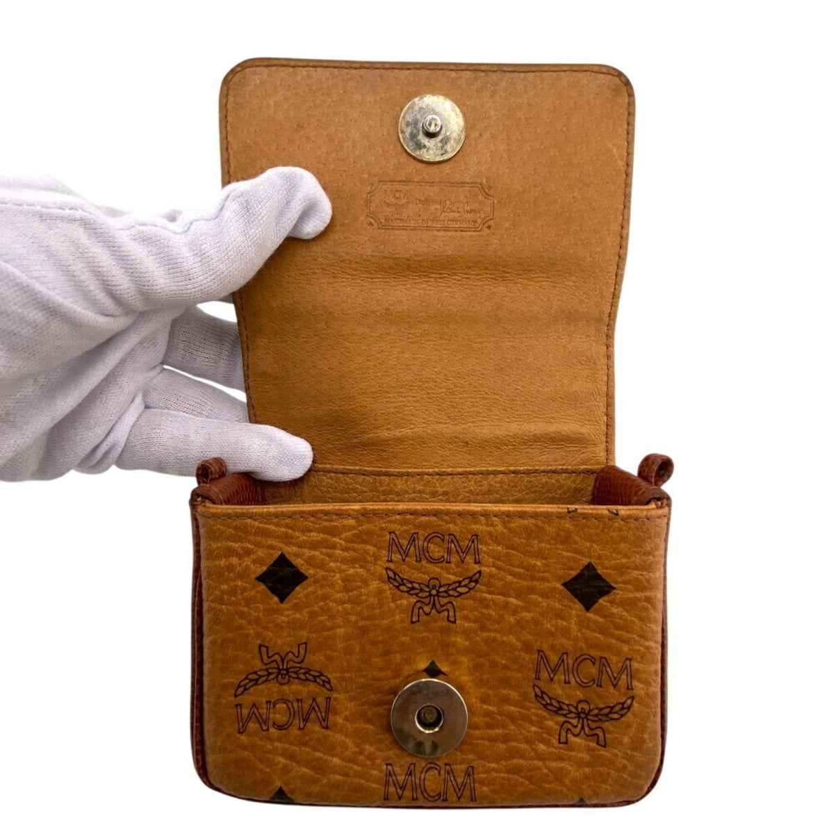 Mcm Brown Leather Pouch (Pre-Owned)