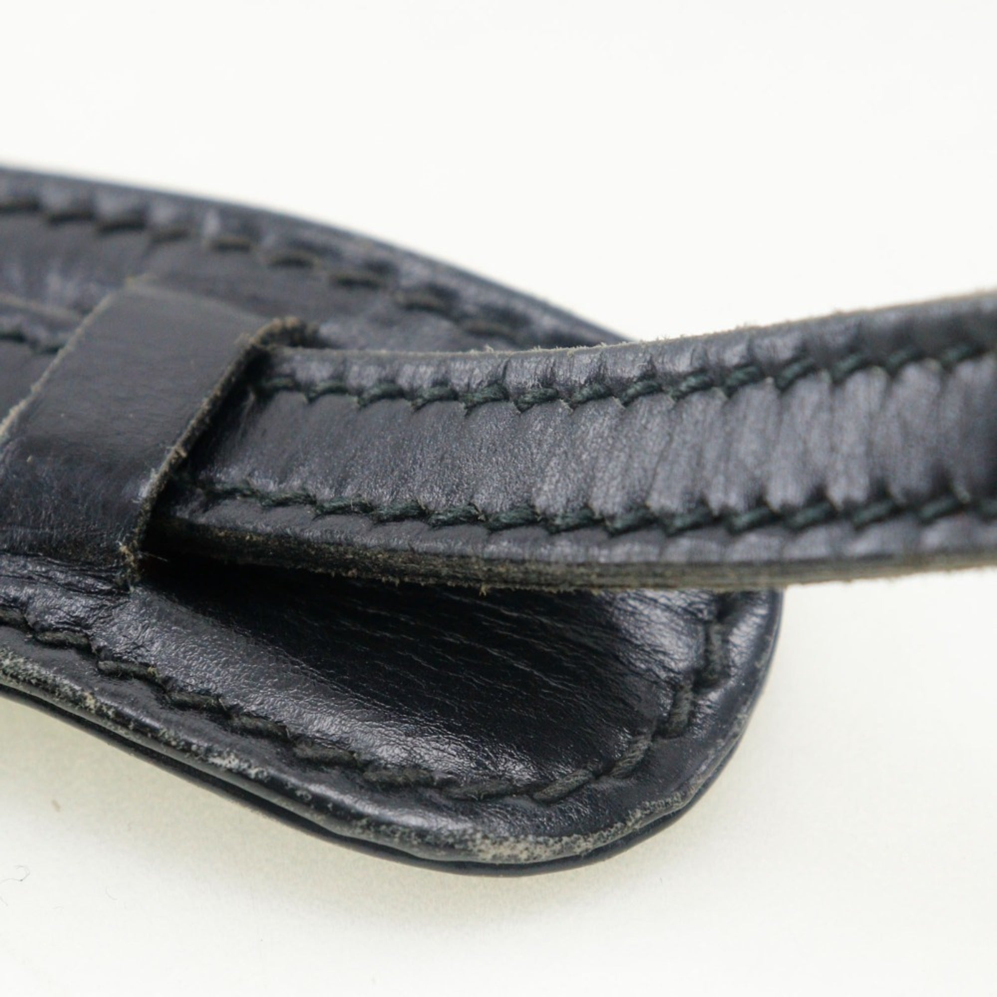 Gucci Sherry Line Black Leather Shoulder Bag (Pre-Owned)