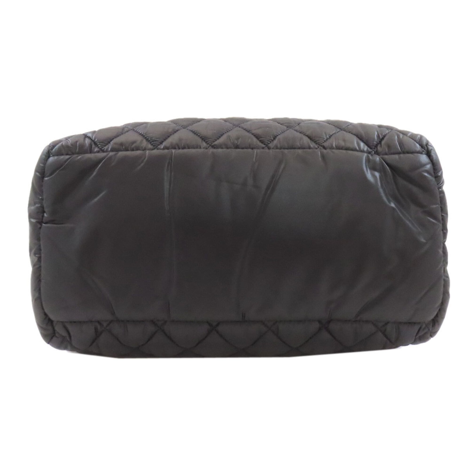 Chanel Black Nylon Handbag (Pre-Owned)