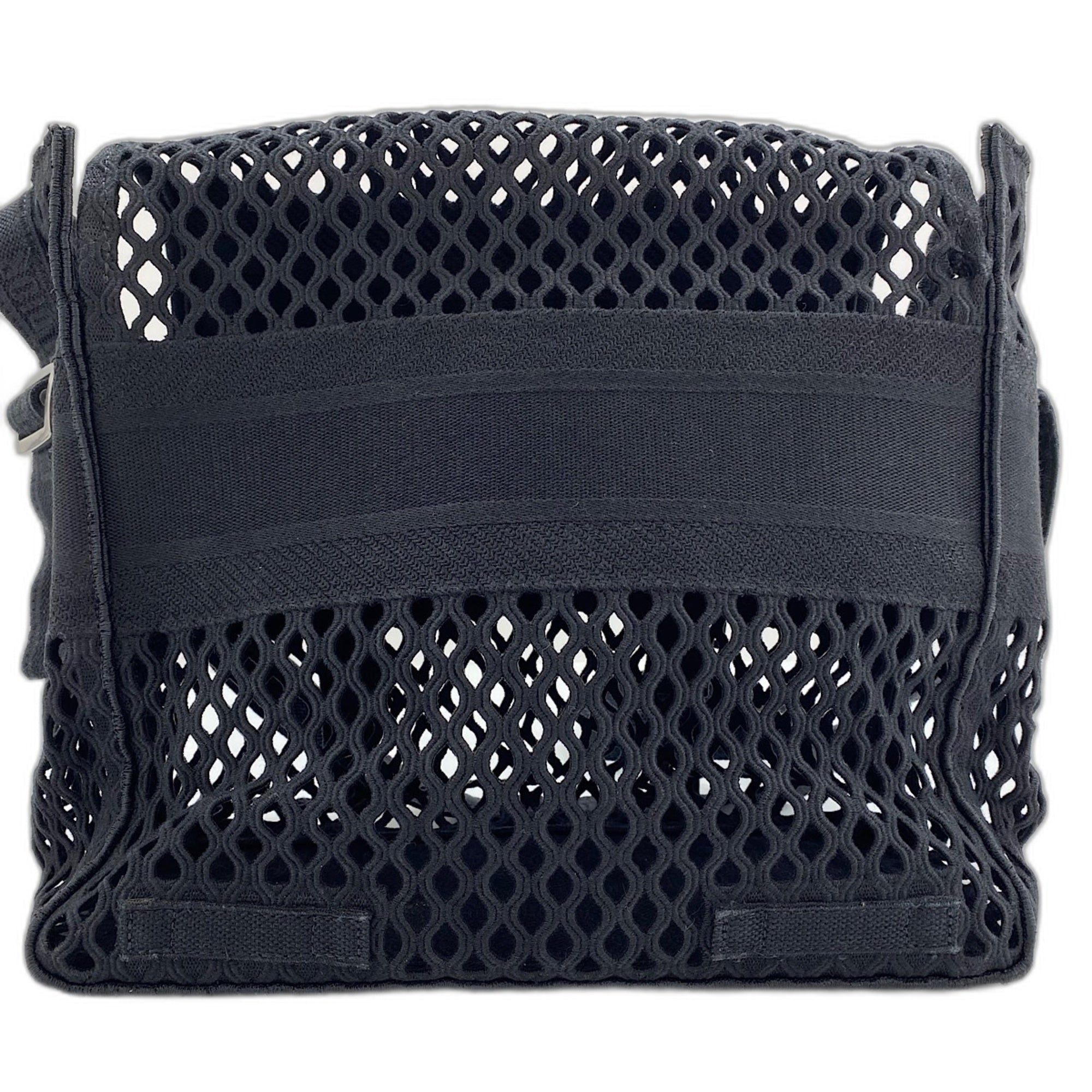 Christian Dior Black Canvas Shoulder Bag (Pre-Owned)