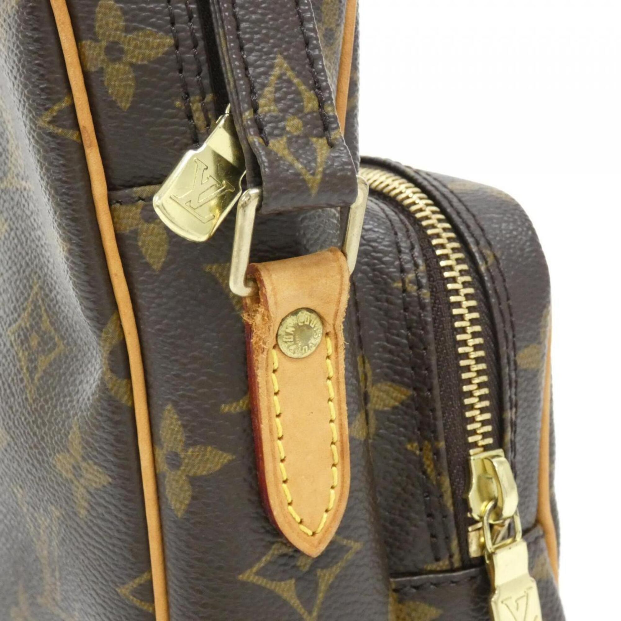Louis Vuitton Marron Monogram Monogram Shoulder Bag (Pre-Owned)