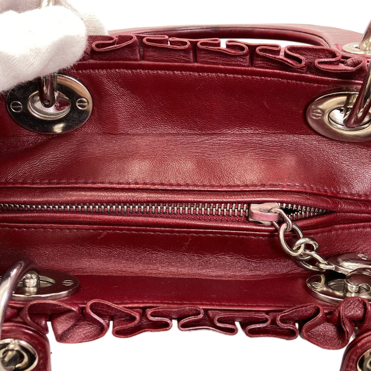 Christian Dior Lady Dior Red Color Leather Handbag (Pre-Owned)