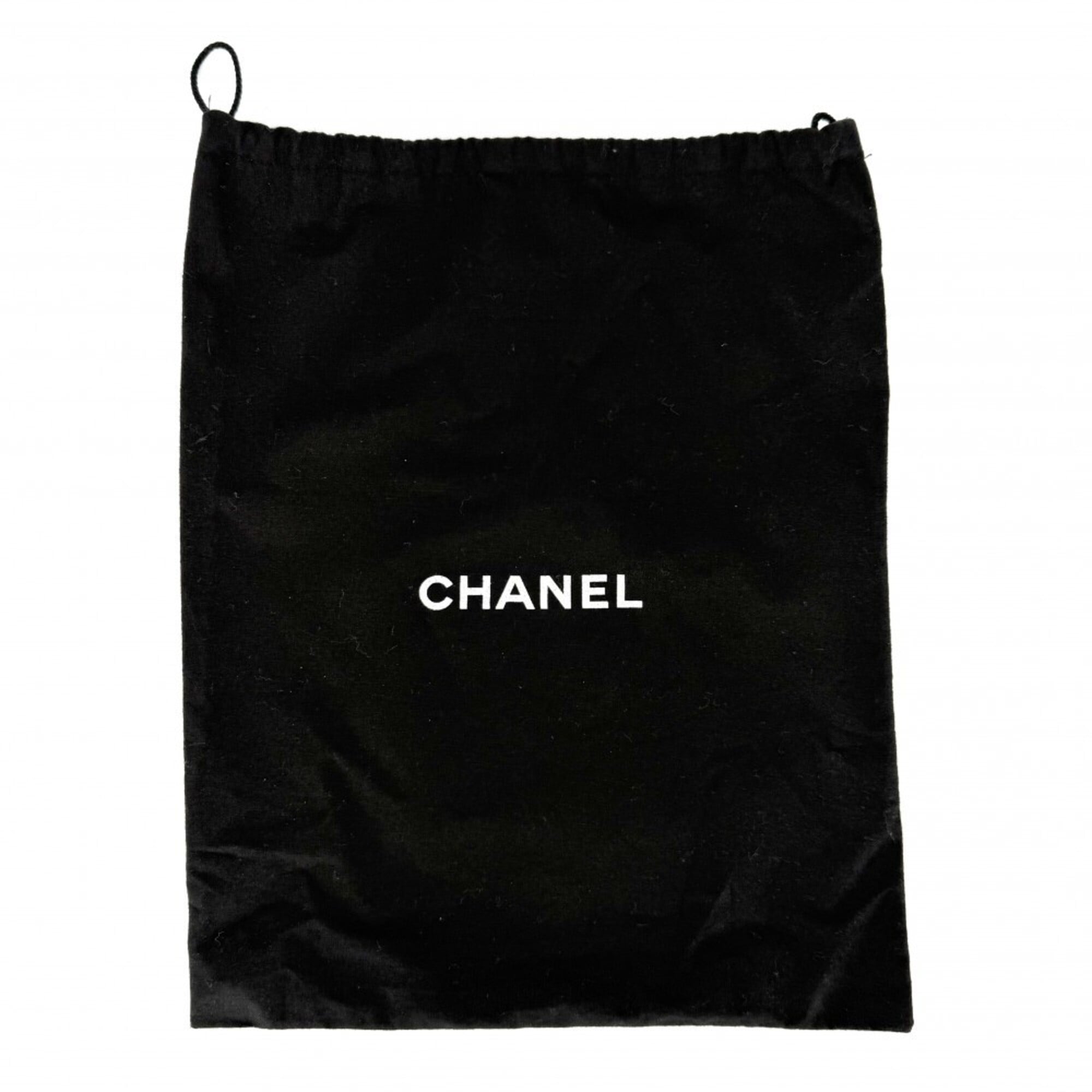 Chanel Black Matte Silver White Leather Shoulder Bag (Pre-Owned)