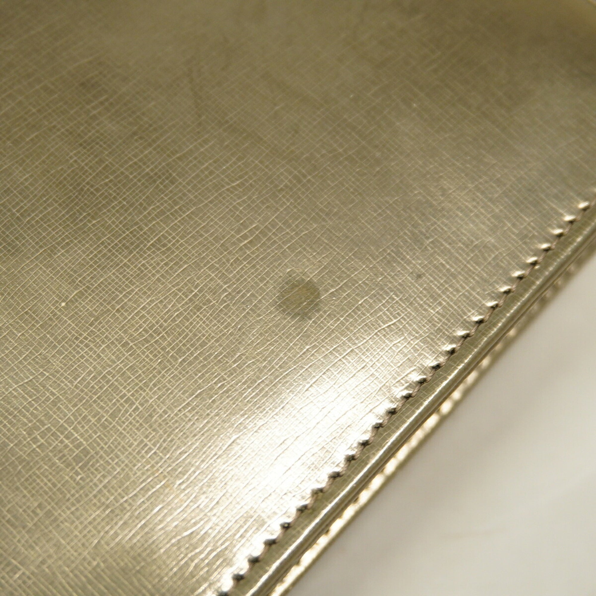Chanel Metallic Gold Patent Leather Chain/Shoulder Wallet (Pre-Owned)