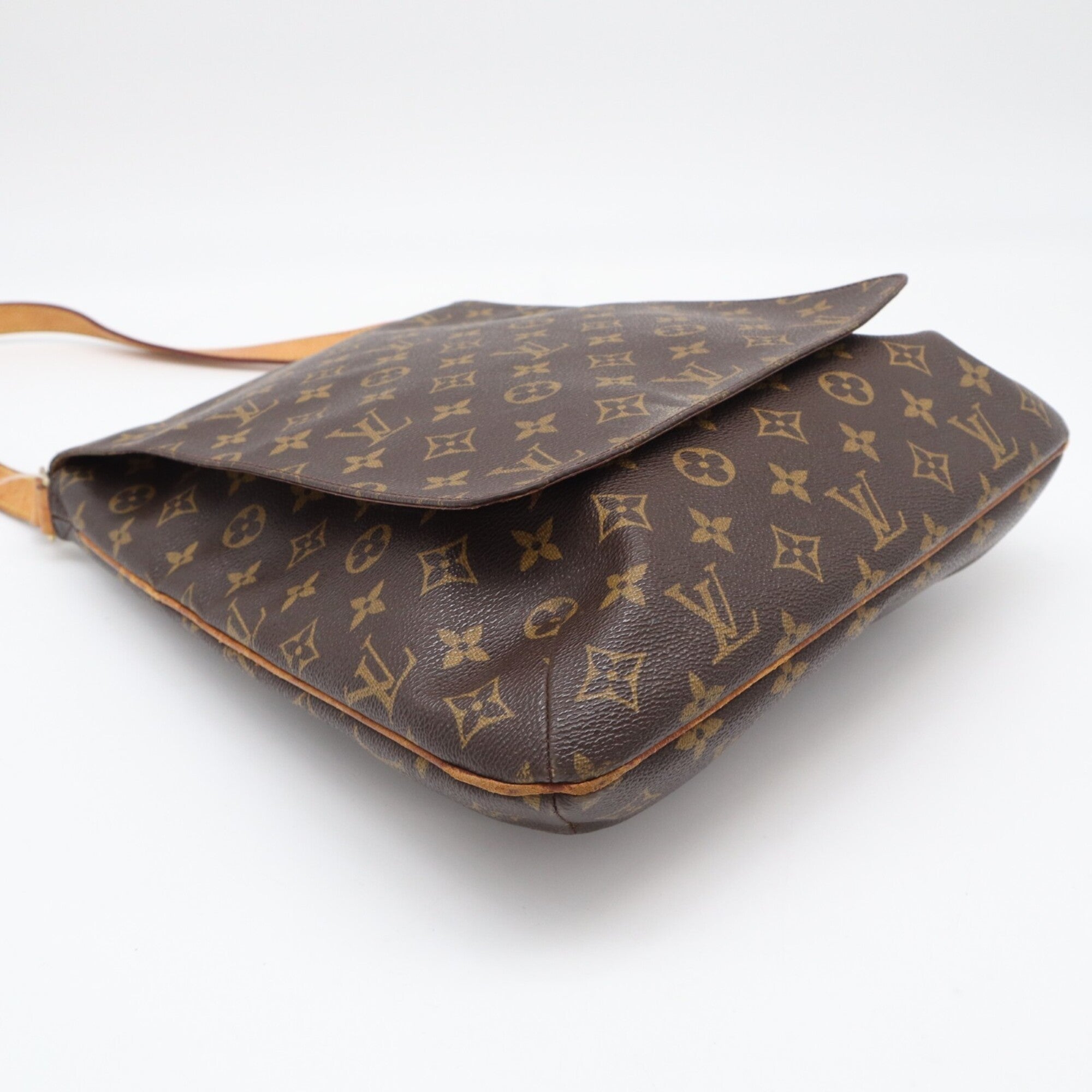 Louis Vuitton Beige Brown Monogram Coated Canvas Leather Shoulder Bag (Pre-Owned)