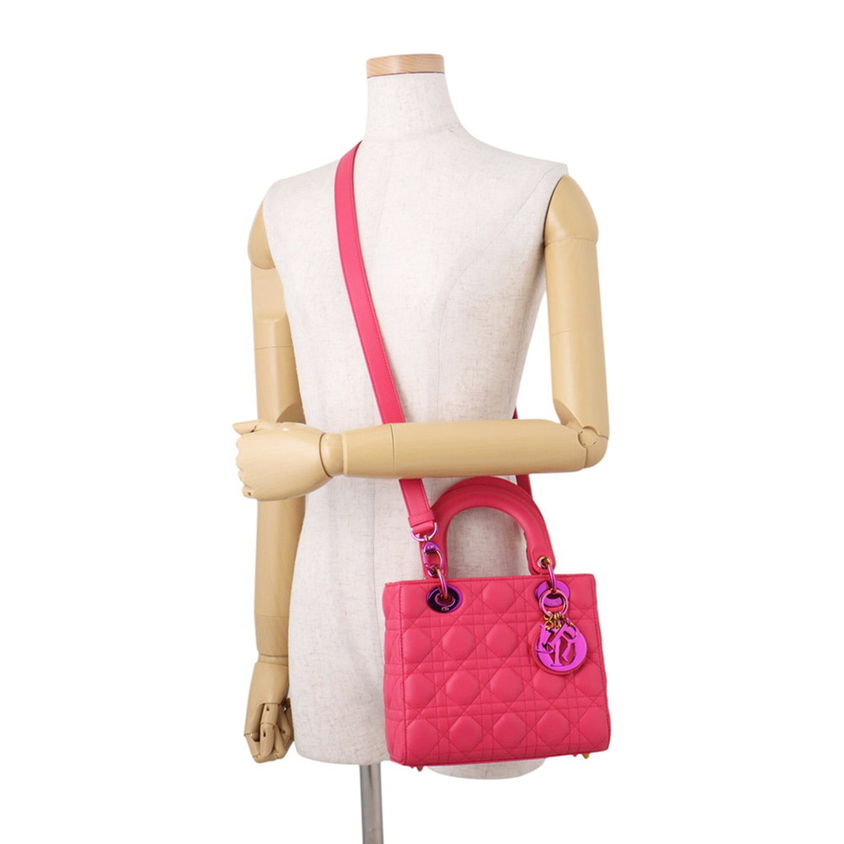 Christian Dior Lady Dior Pink Leather Handbag (Pre-Owned)