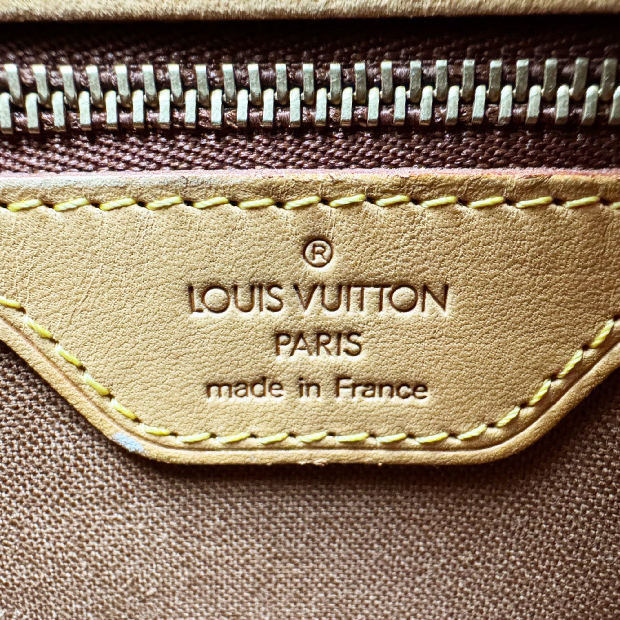 Louis Vuitton Brown Monogram Monogram Handbag (Pre-Owned)