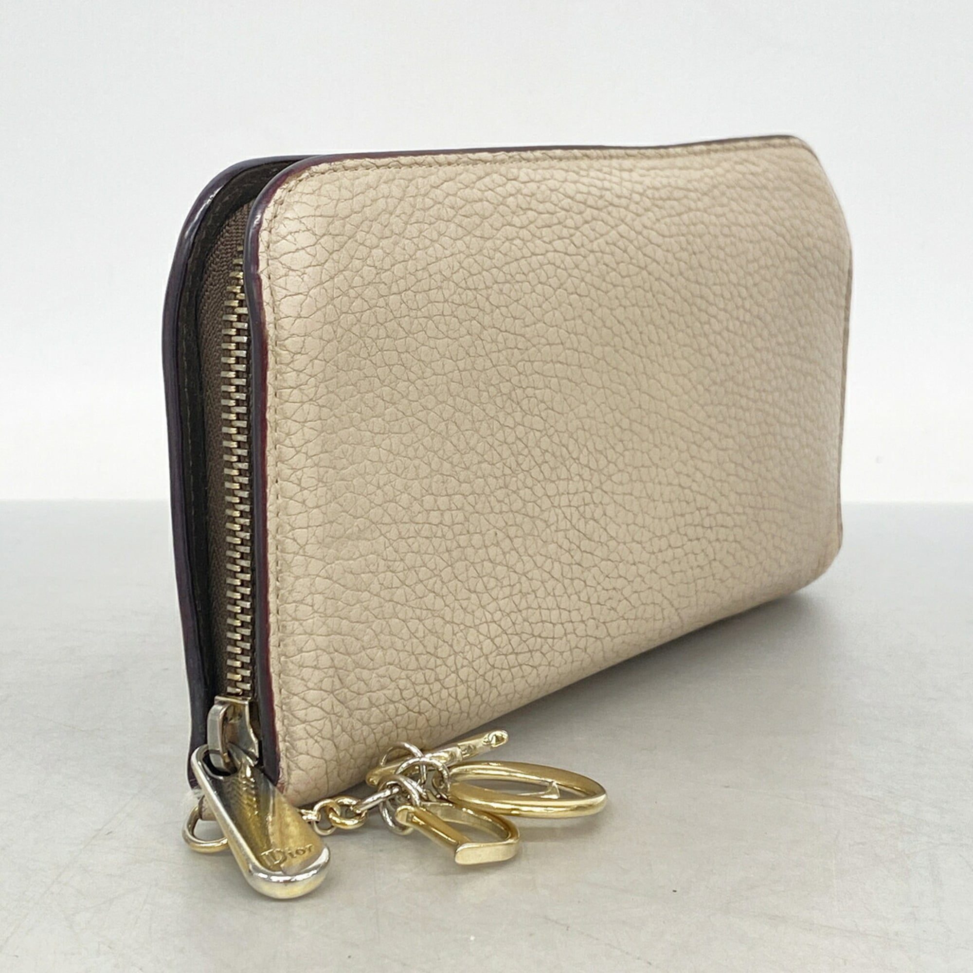 Christian Dior Beige Leather Long Wallet (Bi-Fold) (Pre-Owned)