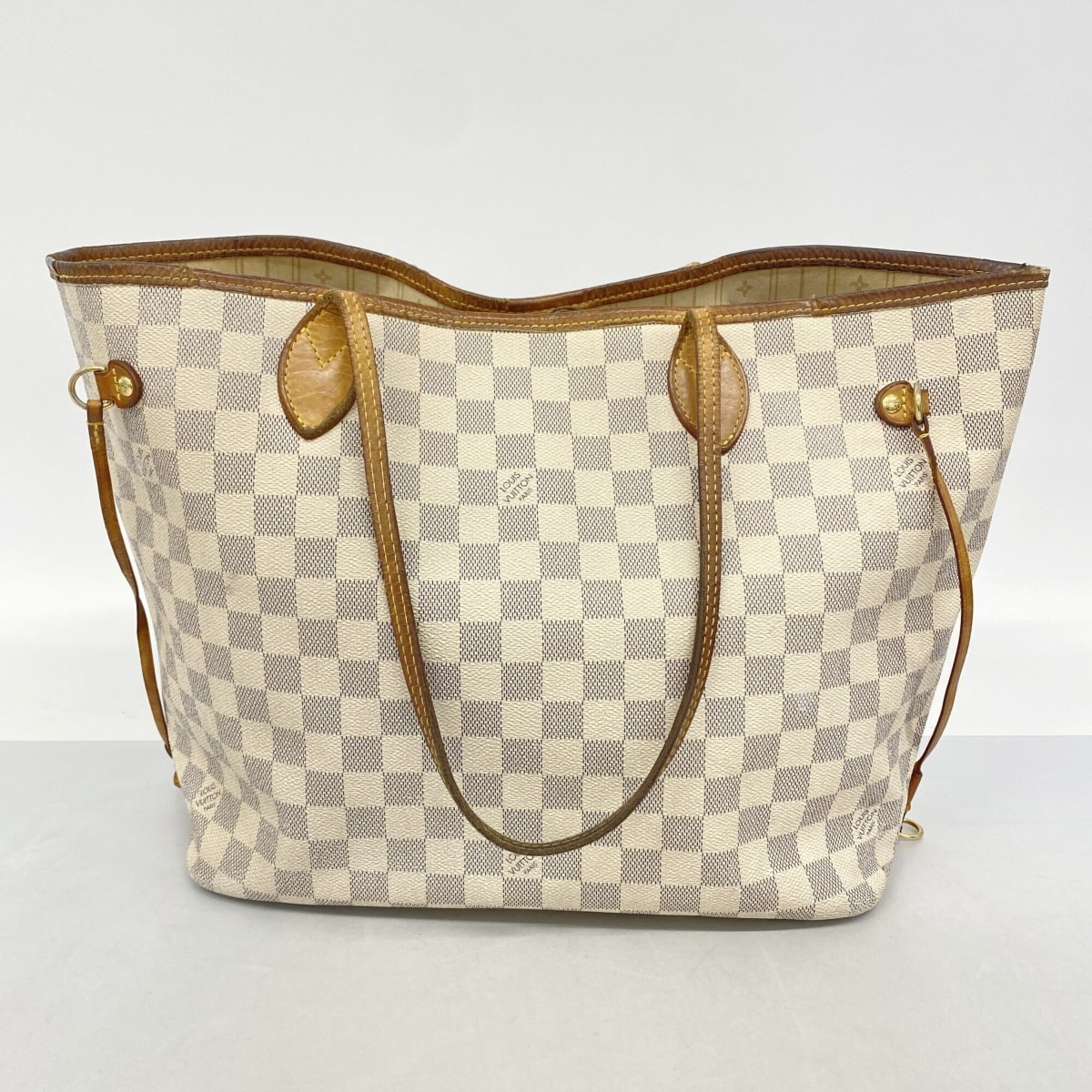 Louis Vuitton White Tote Bag (Pre-Owned)