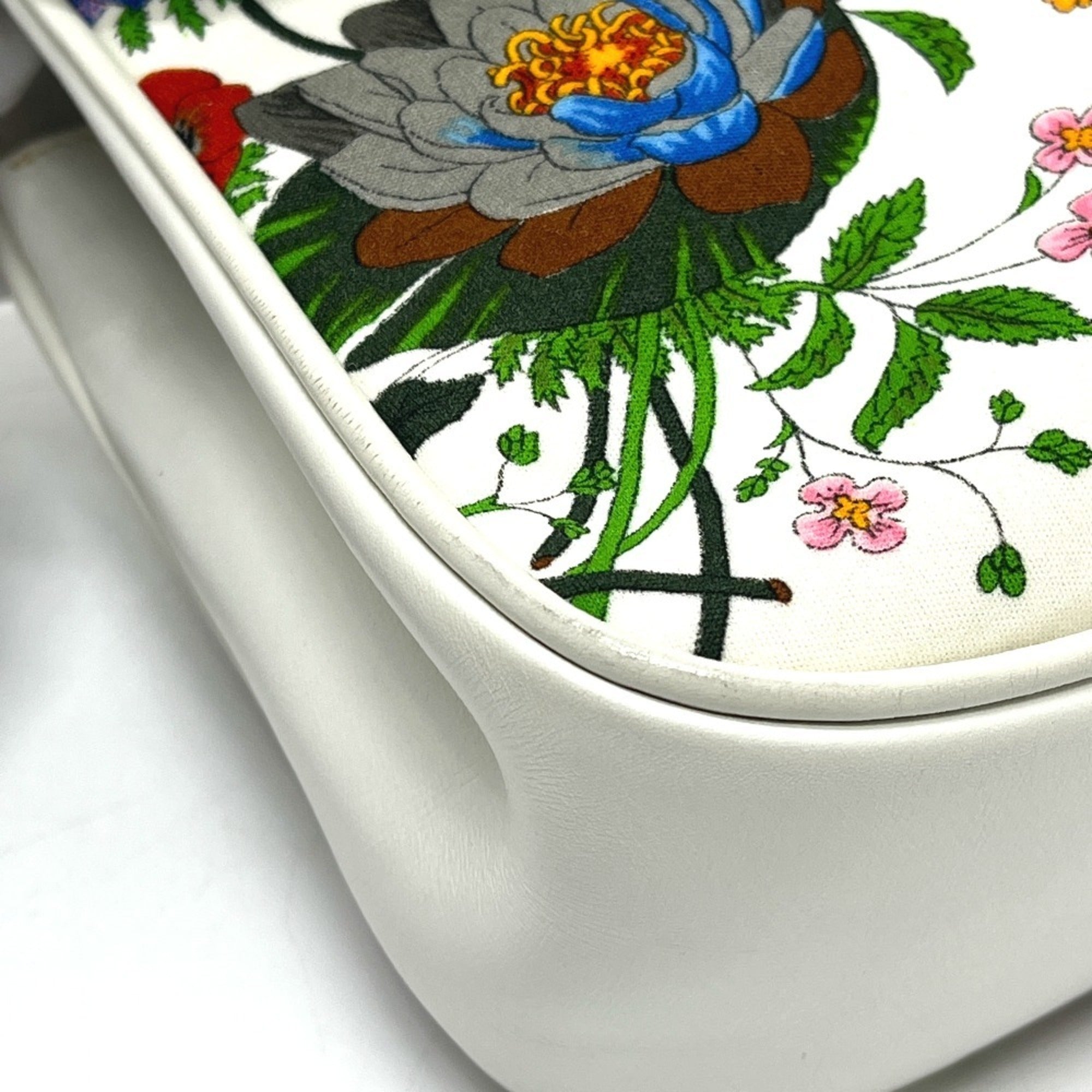 Gucci Flora Multi-Color White Canvas Leather Handbag (Pre-Owned)