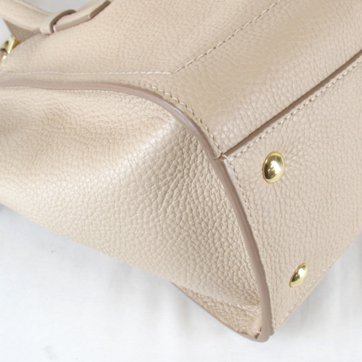 Salvatore Ferragamo Pink Leather Handbag (Pre-Owned)