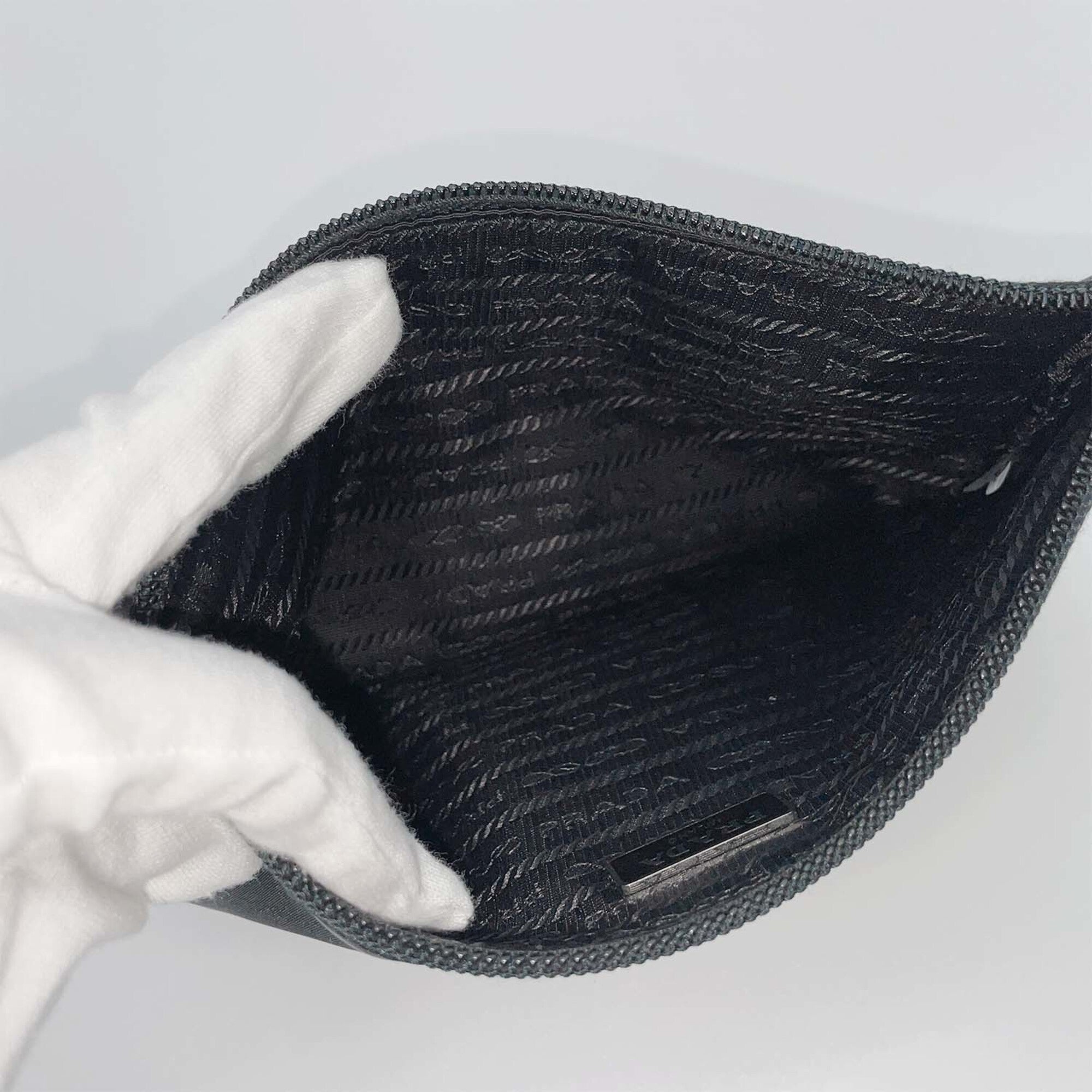 Prada Black Nylon Clutch Bag Pouch (Pre-Owned)