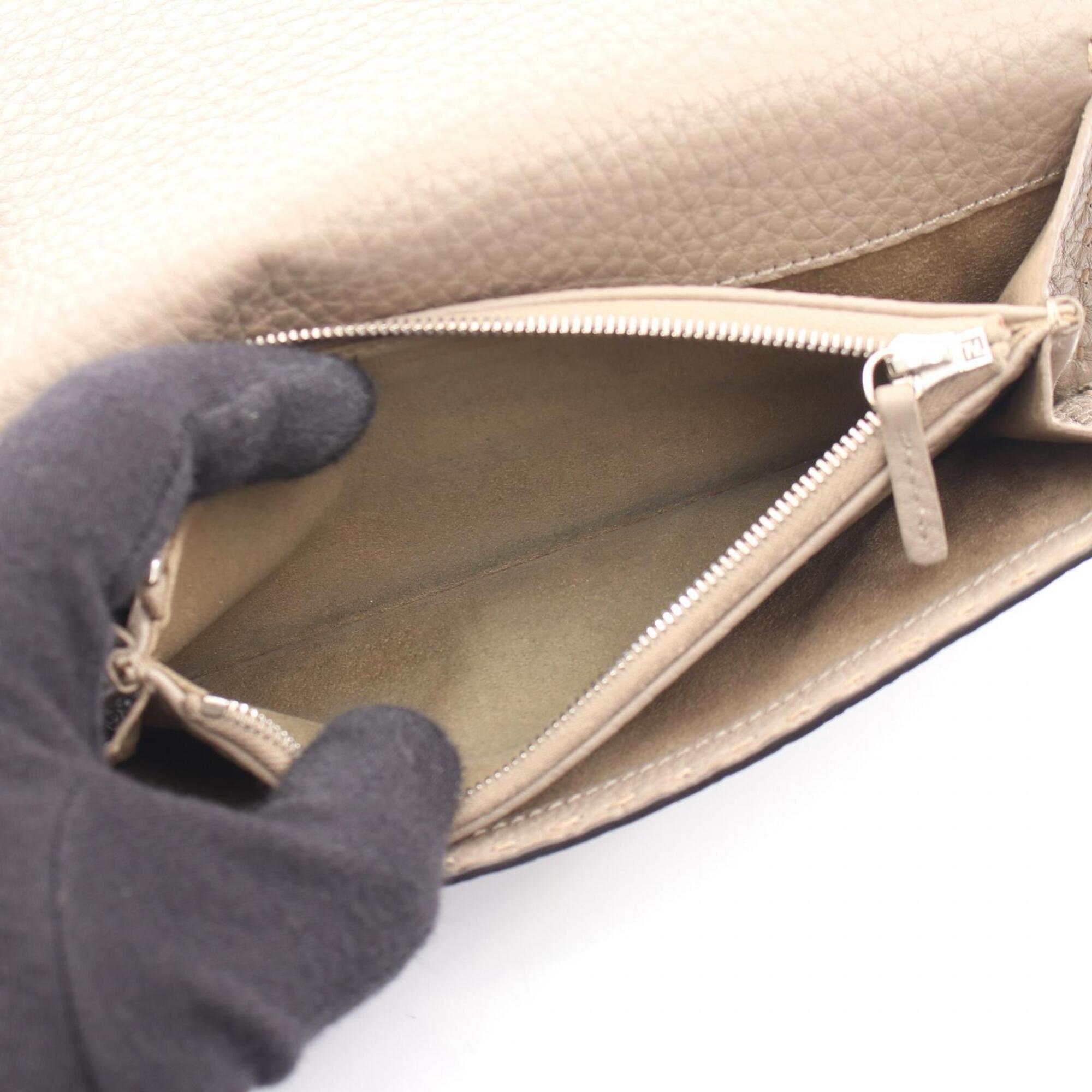 Fendi Beige Leather Long Wallet (Bi-Fold) (Pre-Owned)
