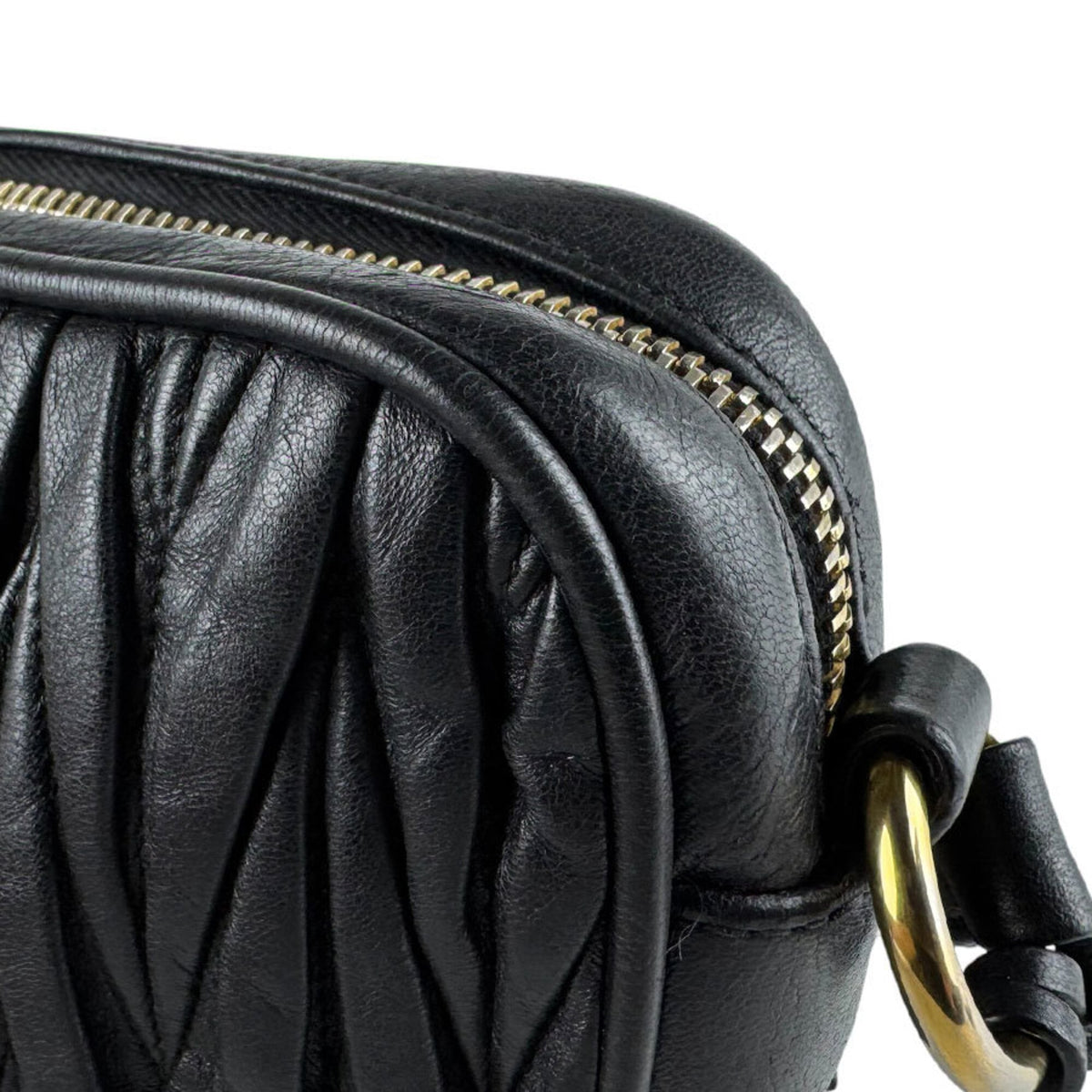Miu Miu Black Leather Shoulder Bag (Pre-Owned)