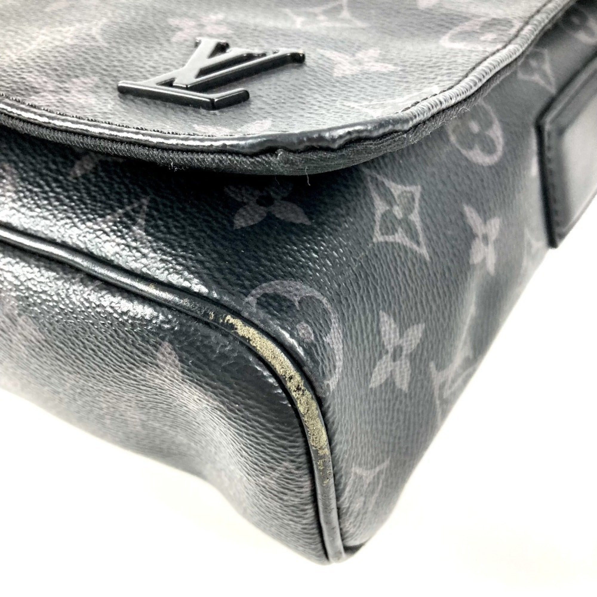 Louis Vuitton Monogram Eclipse Black Monogram Eclipse Messenger Bag Shoulder Bag (Pre-Owned)