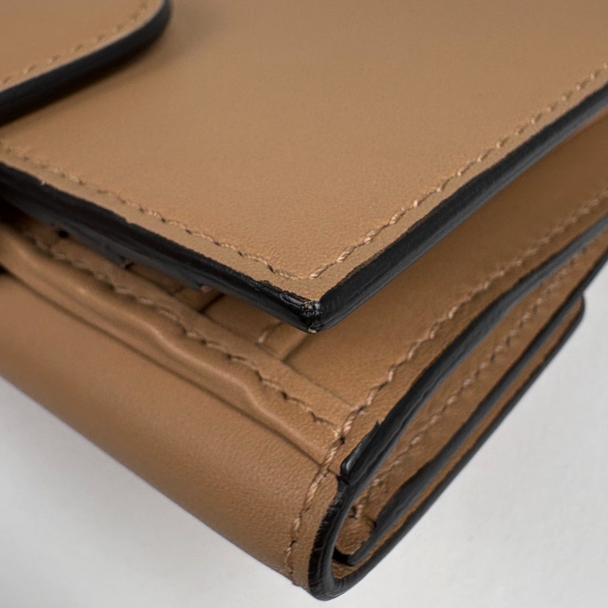 Gucci Brown Leather Wallet (Bi-Fold) (Pre-Owned)