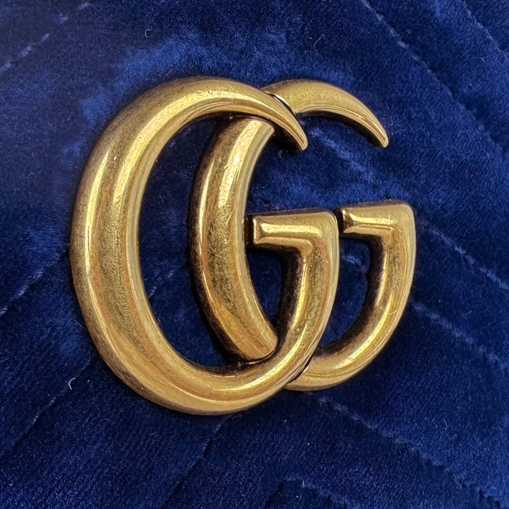 Gucci Dark Blue Velvet Shoulder Bag (Pre-Owned)
