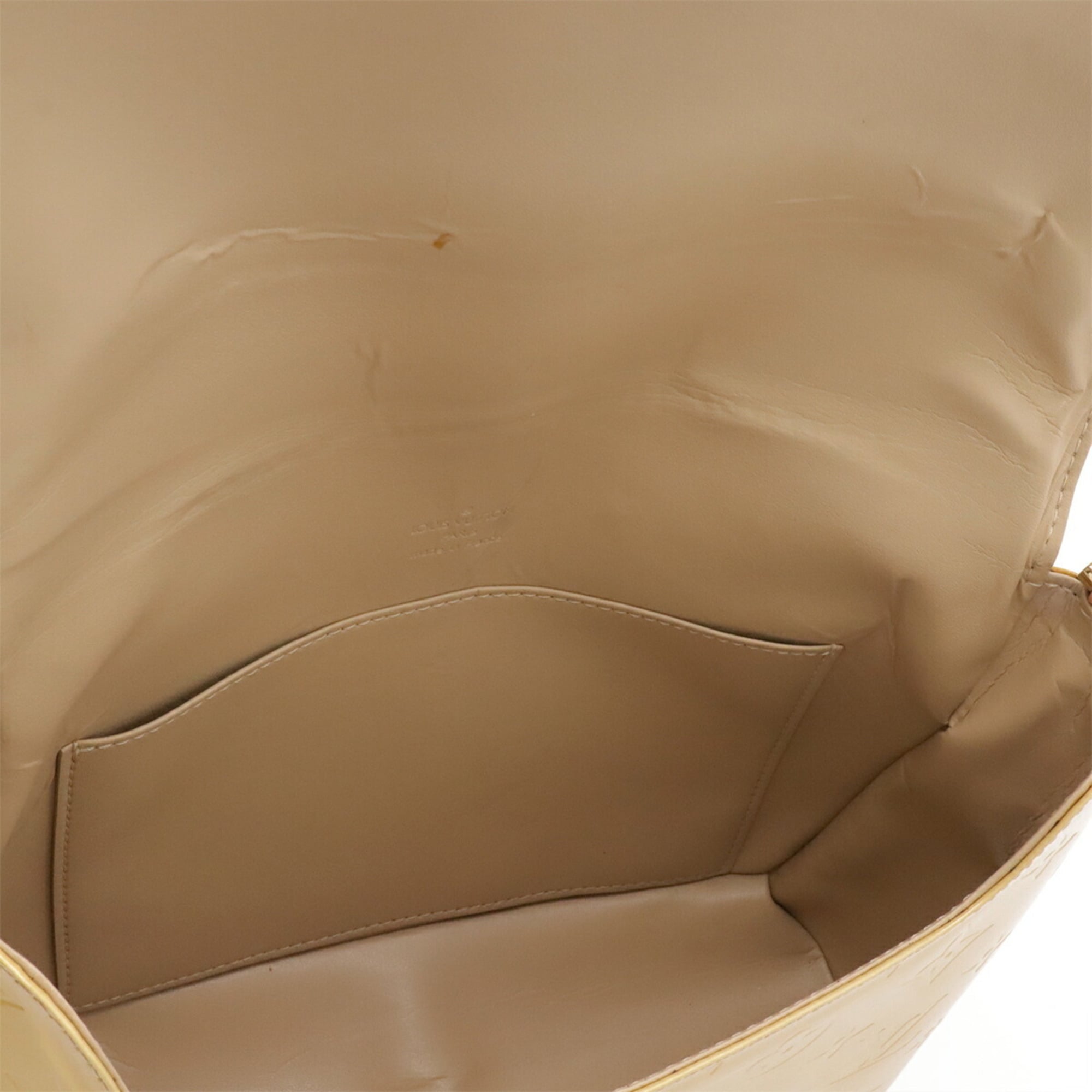 Louis Vuitton Monogram Vernis Beige Shoulder Bag (Pre-Owned)
