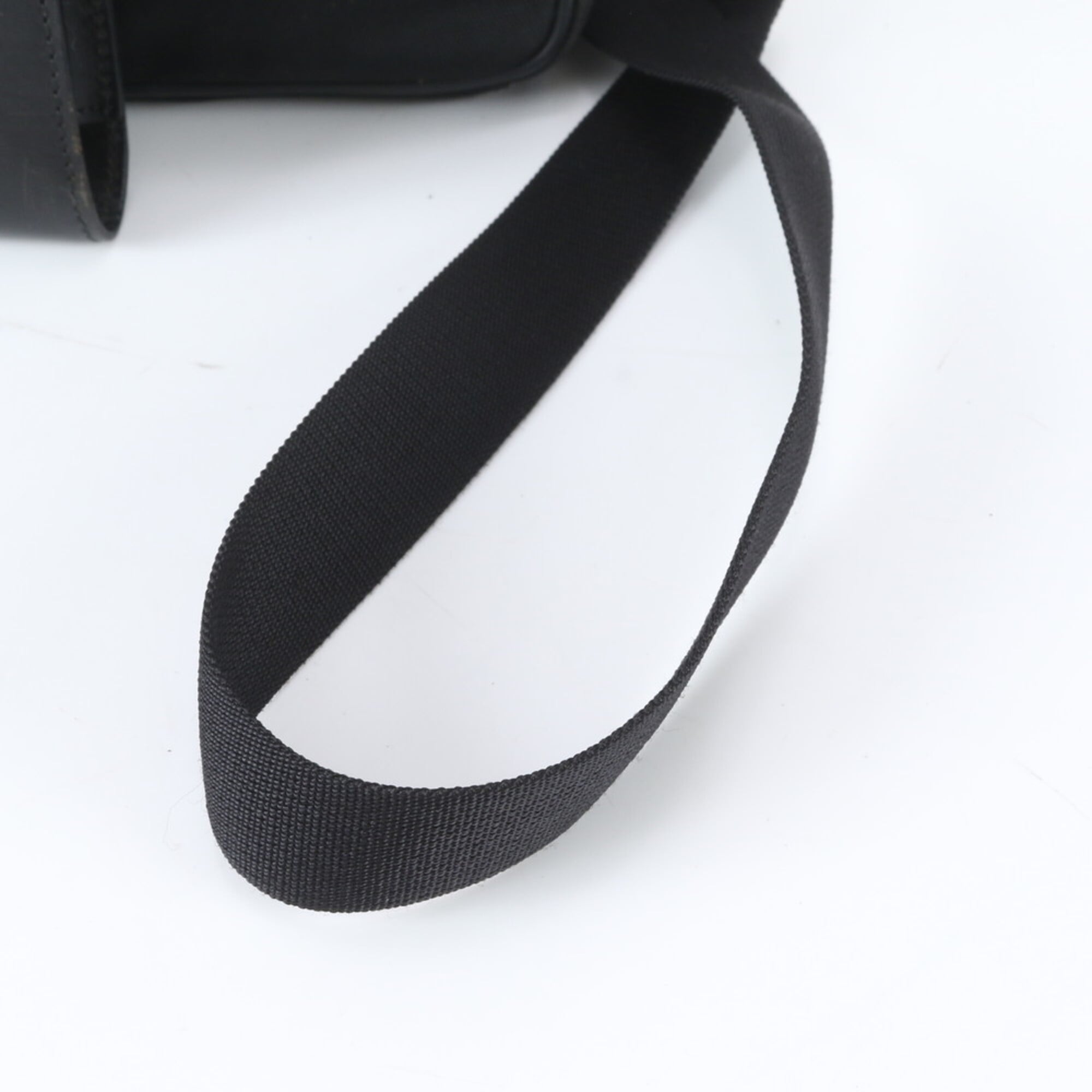 Gucci Black Leather Nylon Shoulder Bag (Pre-Owned)
