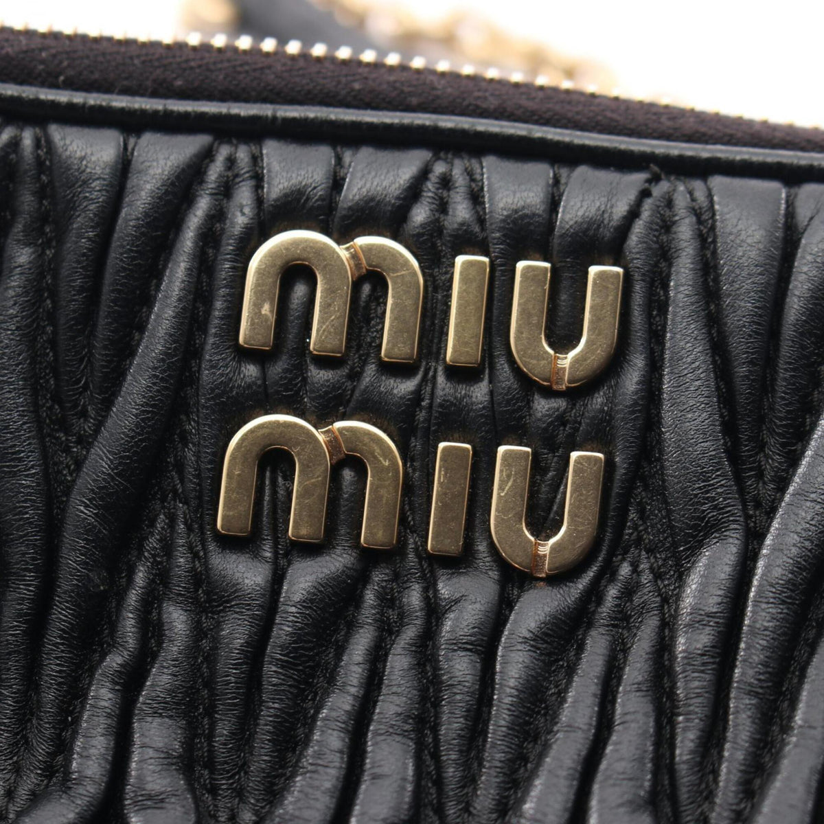 Miu Miu Black Leather Handbag Shoulder Bag (Pre-Owned)