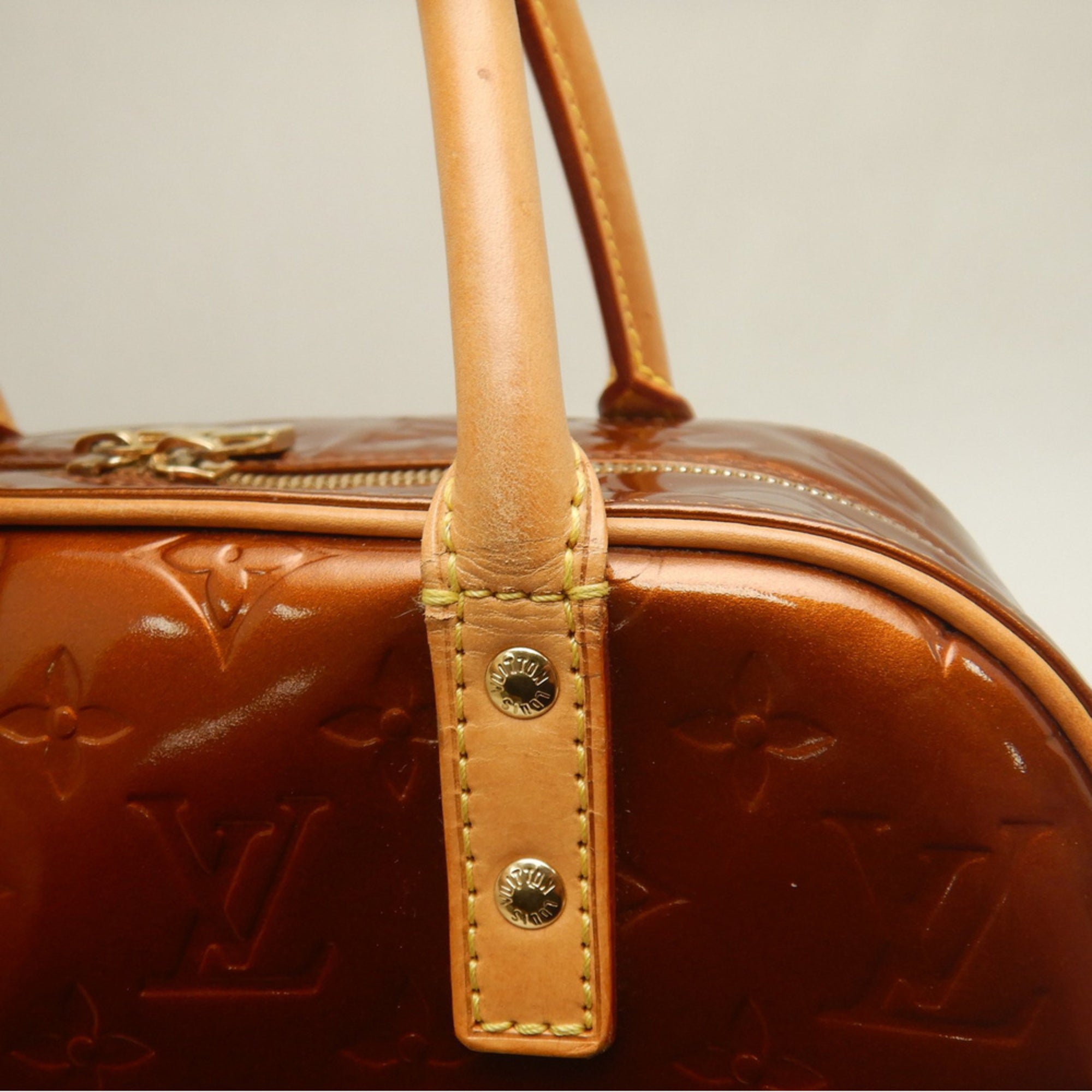 Louis Vuitton Bronze Monogram Monogram Vernis Handbag (Pre-Owned)