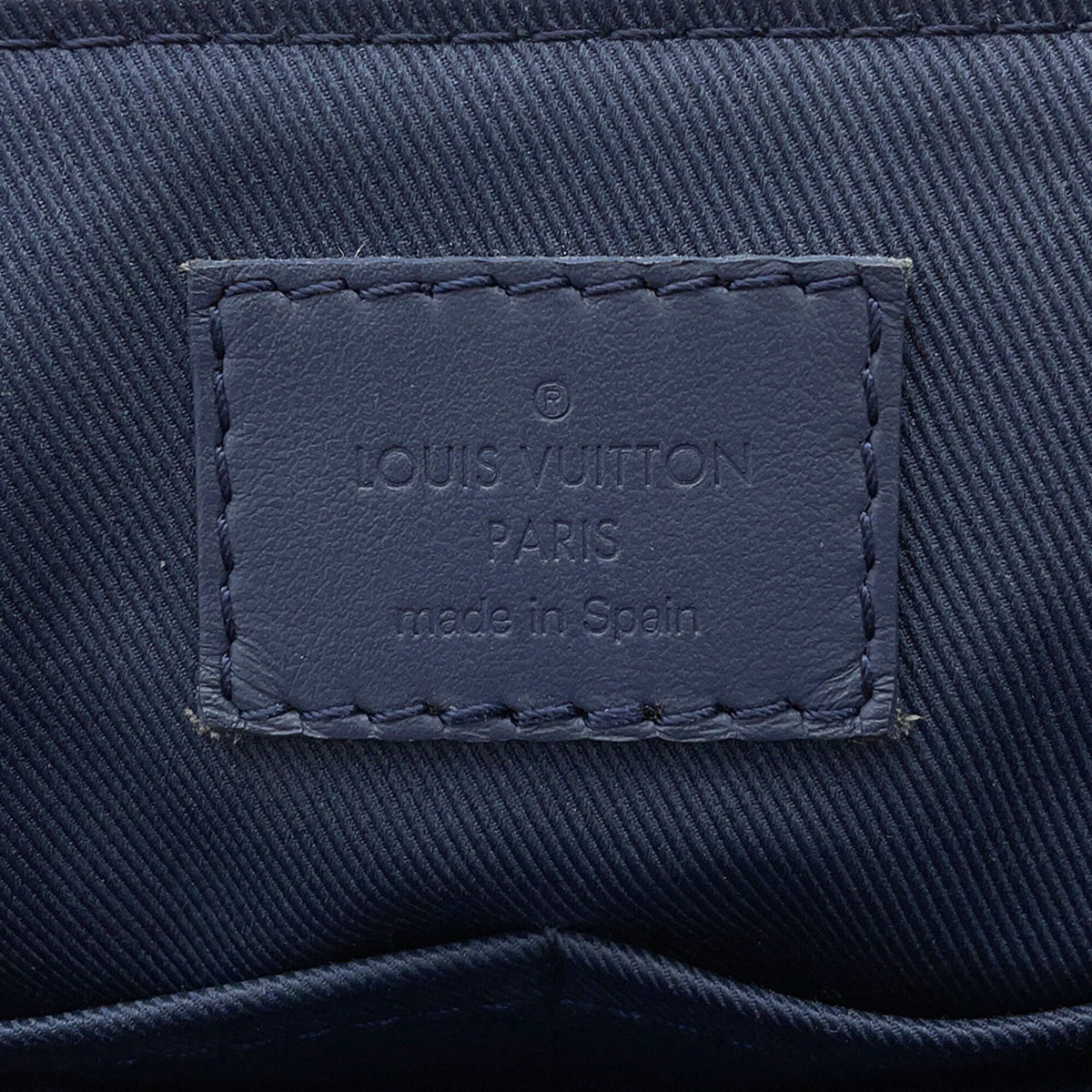 Louis Vuitton Navy Leather Handbag Shoulder Bag (Pre-Owned)