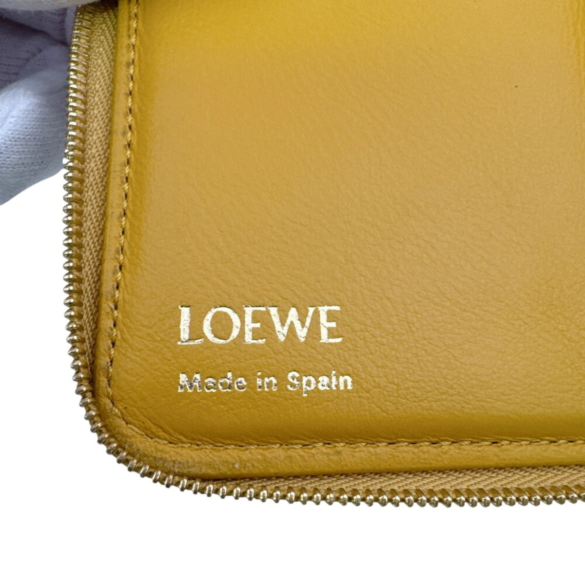 Loewe Yellow Leather Wallet (Bi-Fold) (Pre-Owned)