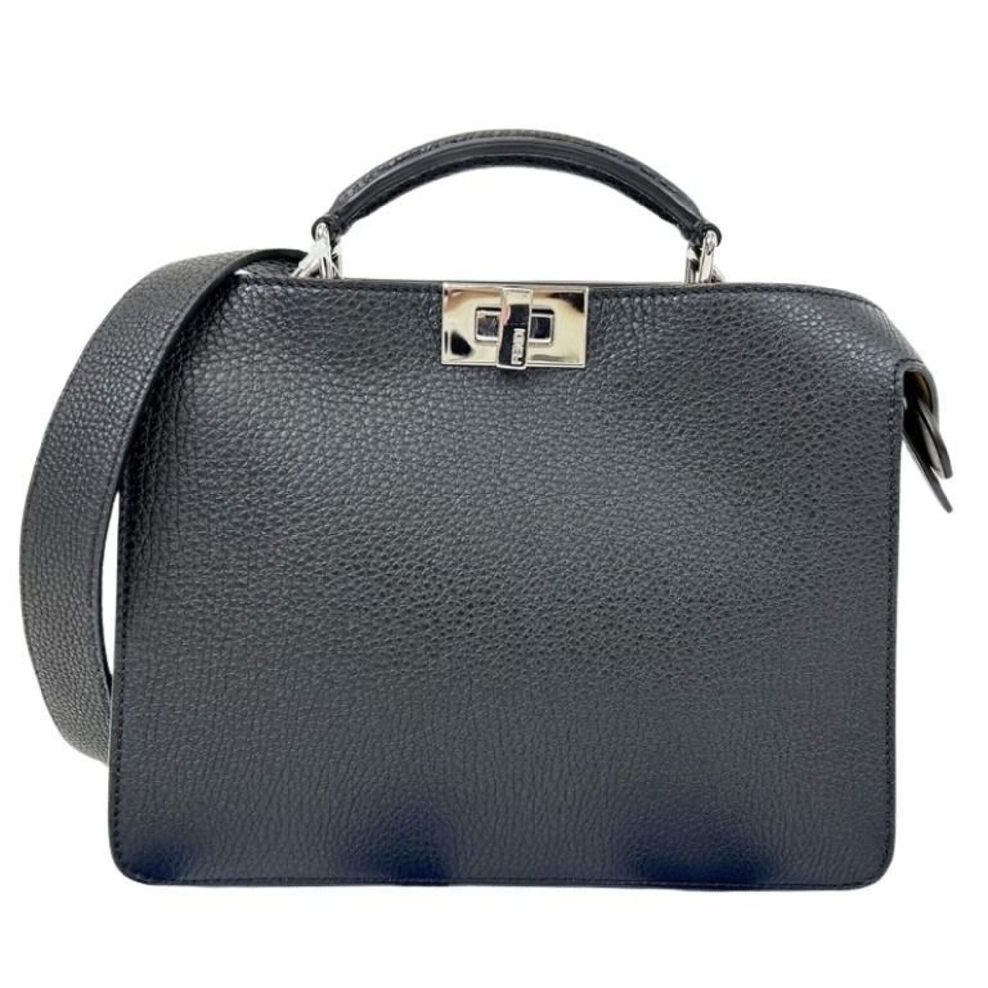 Fendi Selleria Black Leather Handbag Shoulder Bag (Pre-Owned)
