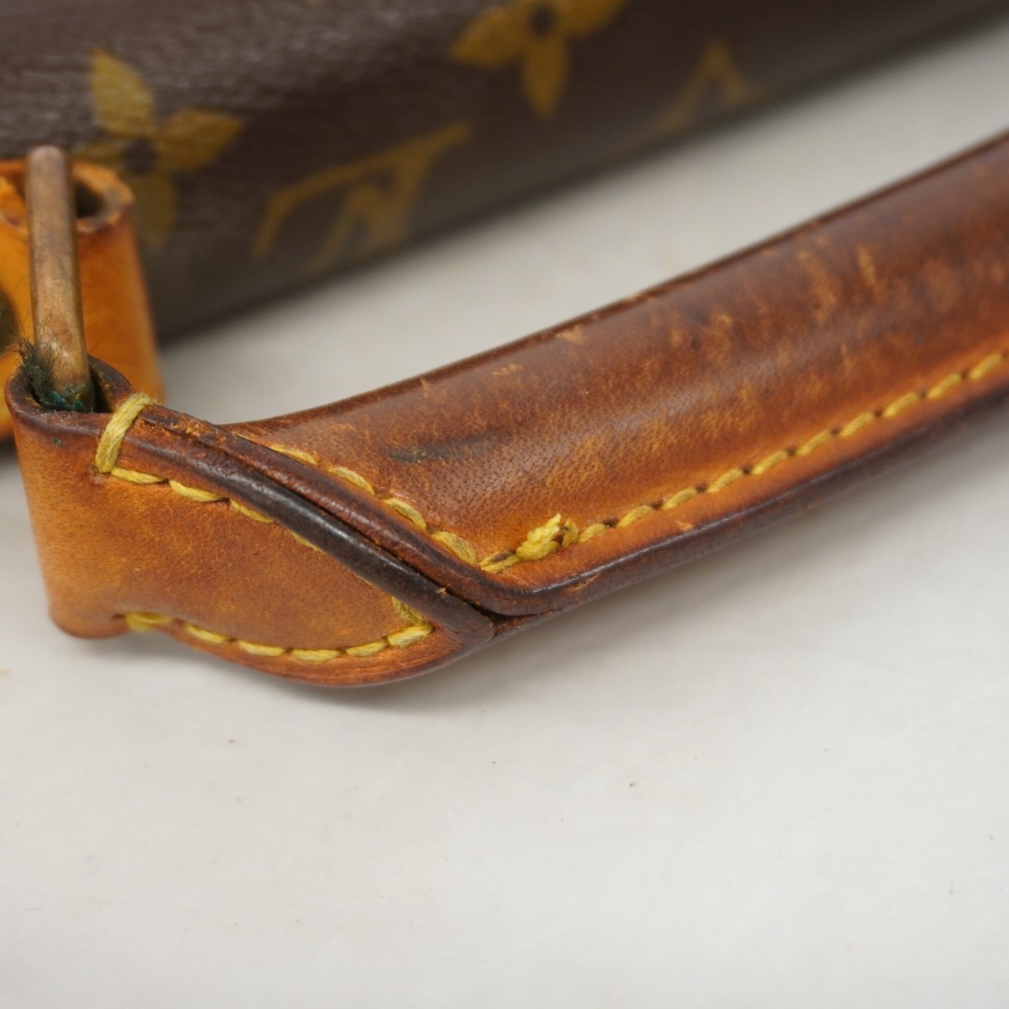 Louis Vuitton Brown Briefcase (Pre-Owned)