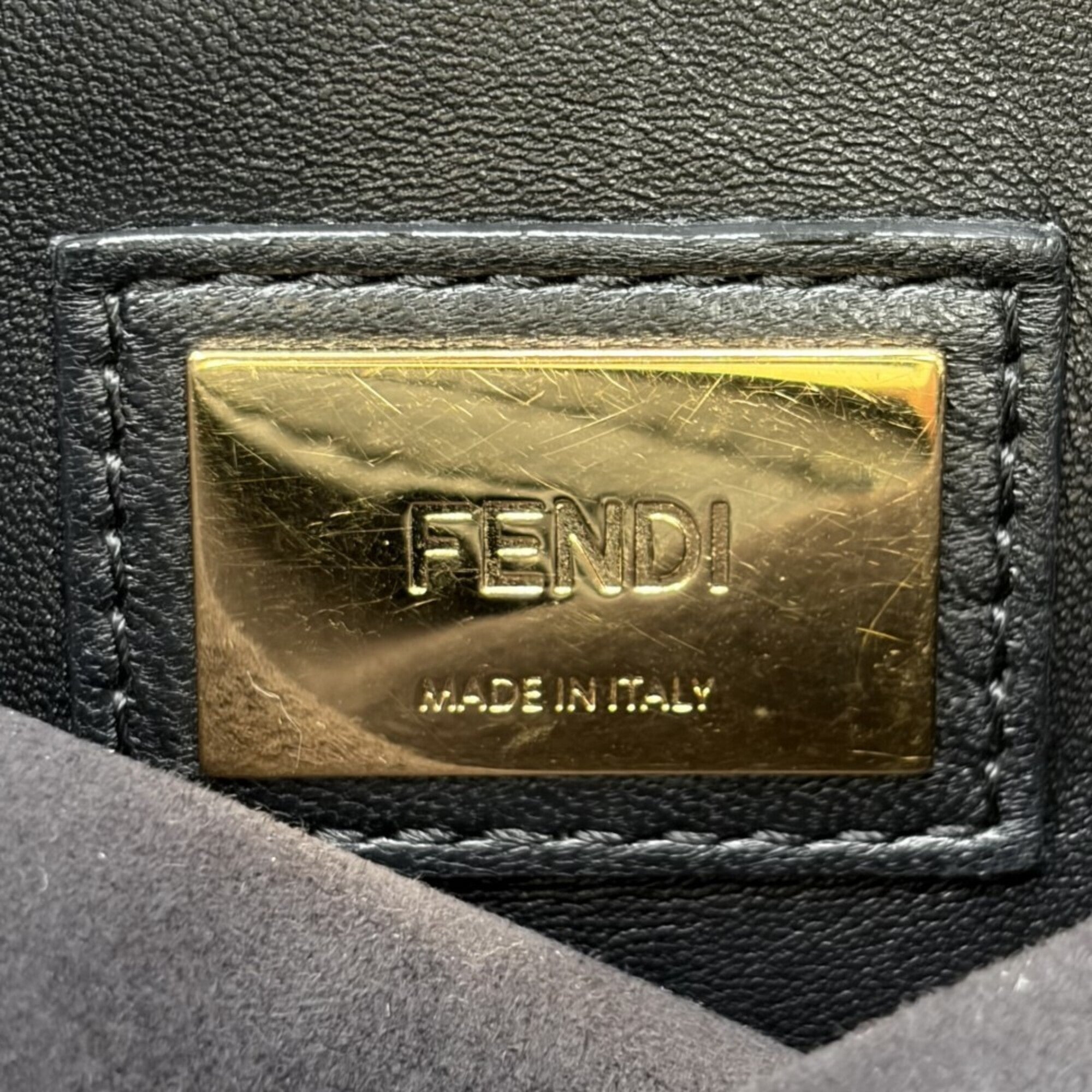 Fendi Peekaboo Black Leather Handbag Shoulder Bag (Pre-Owned)