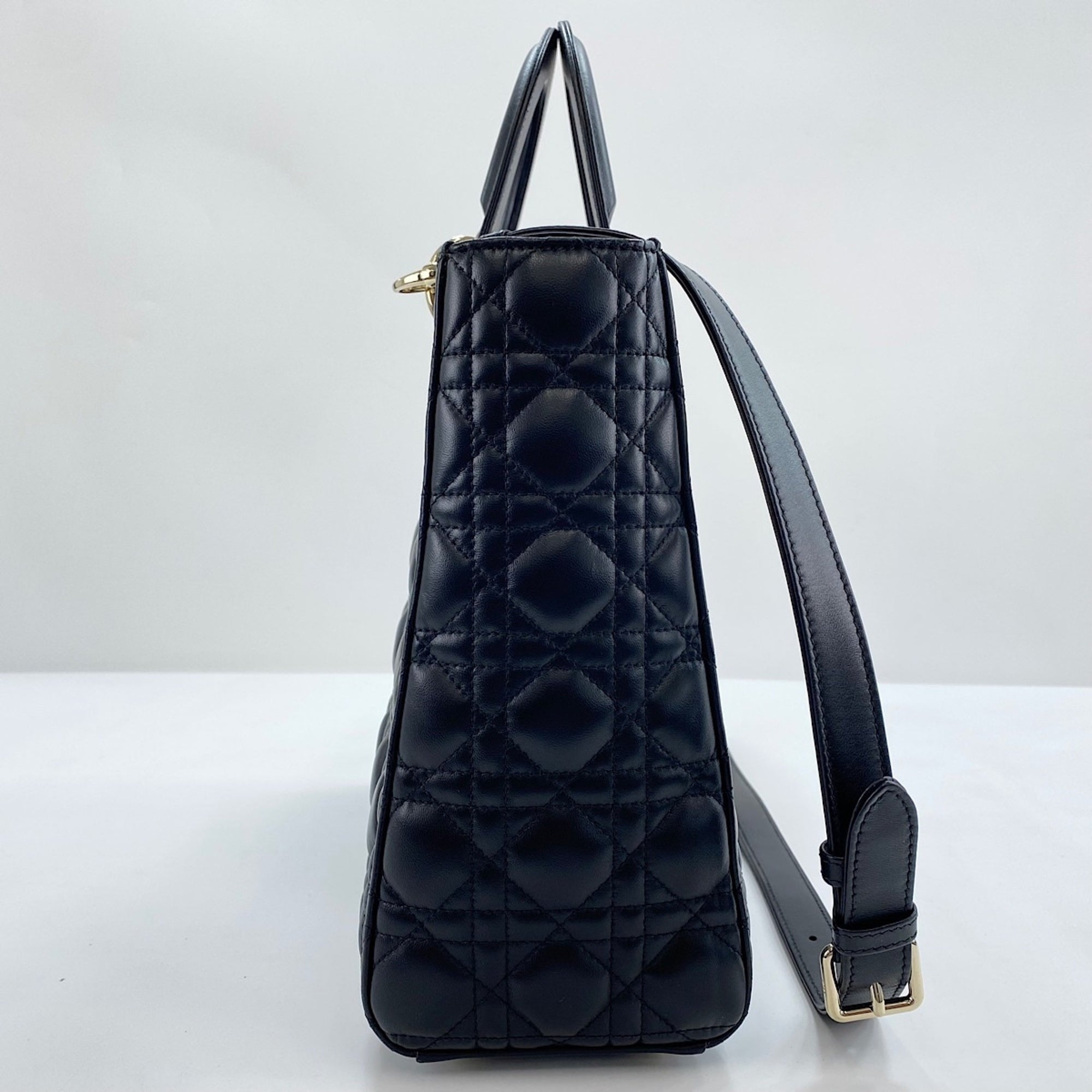 Christian Dior Lady Dior Black Leather Handbag (Pre-Owned)