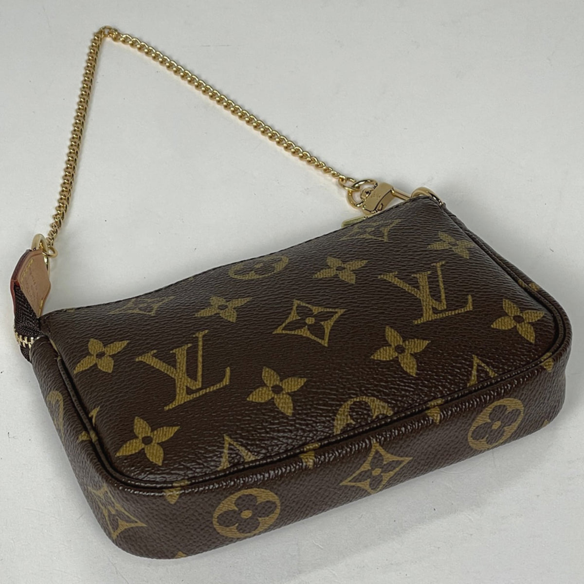 Louis Vuitton Monogram Brown Monogram Pochette (Pre-Owned)