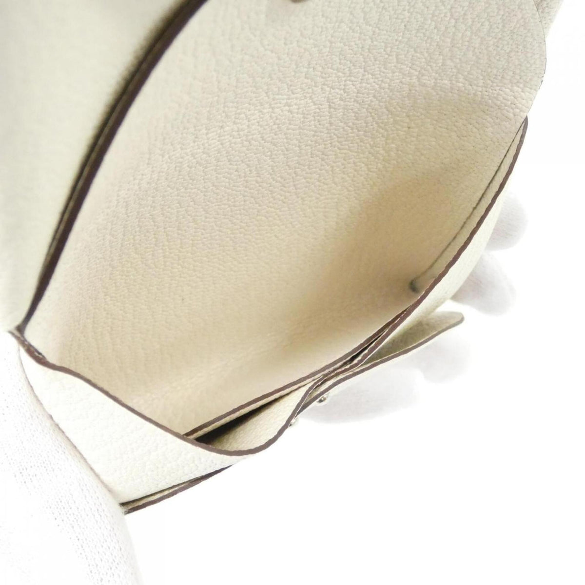 Hermes White Chevre Leather Coin Purse/Coin Case (Pre-Owned)