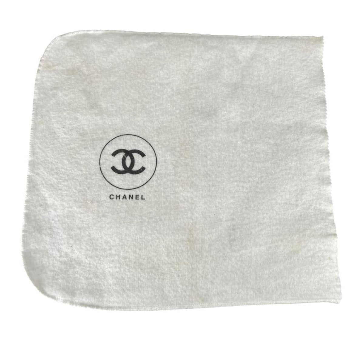 Chanel Black Grained Calfskin Shoulder Bag (Pre-Owned)